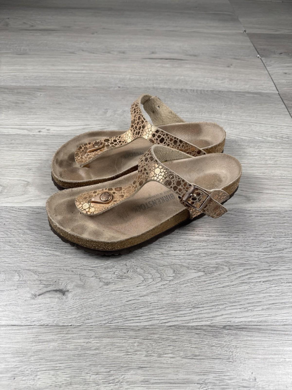 Birkenstock Gizeh Women’s Size 8 US 39 EU Golden Birko-Flor Sandals