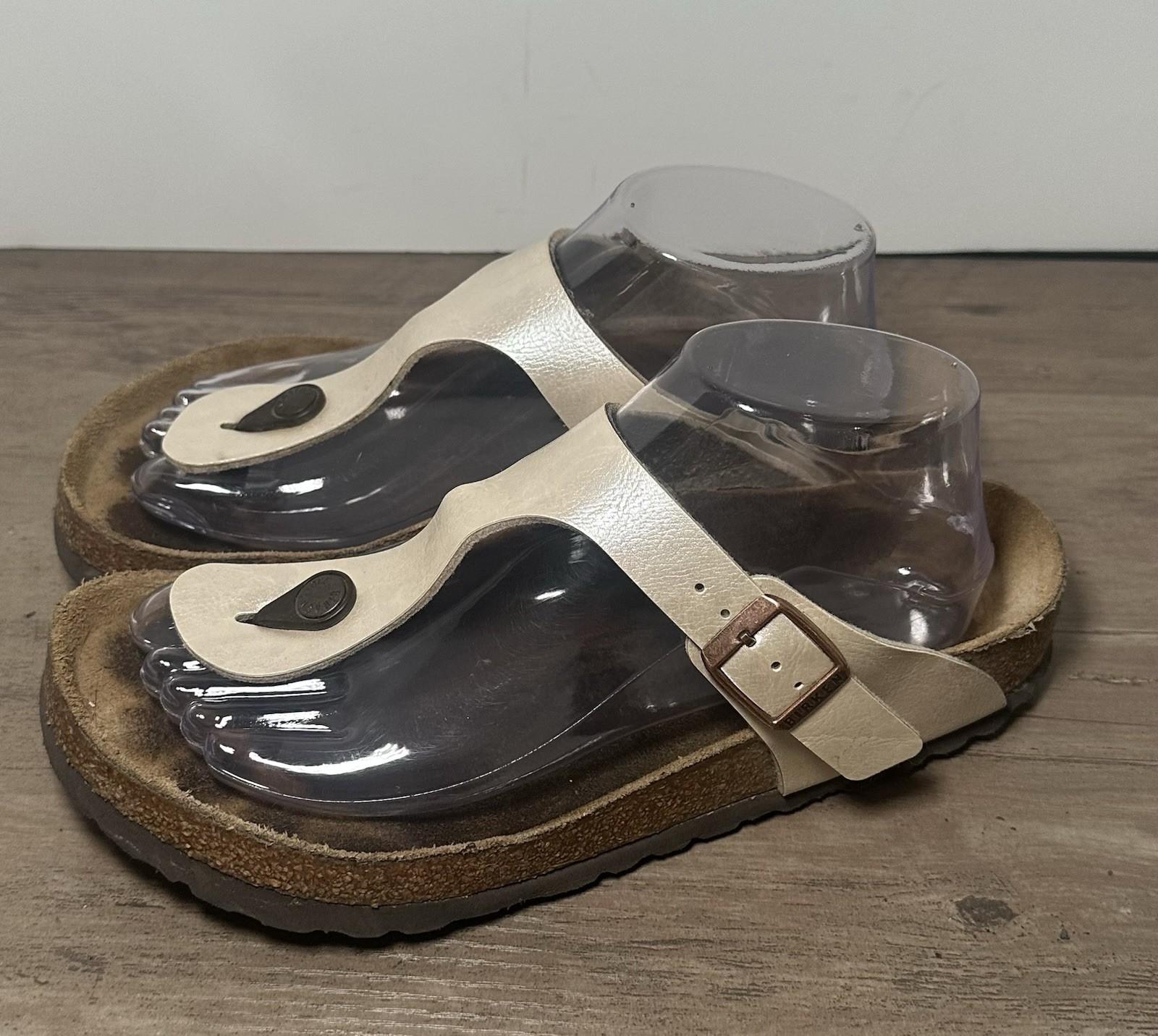 BIRKENSTOCK Gizeh Leather Cream Shimmer Sandals US 8/8.5 EU39