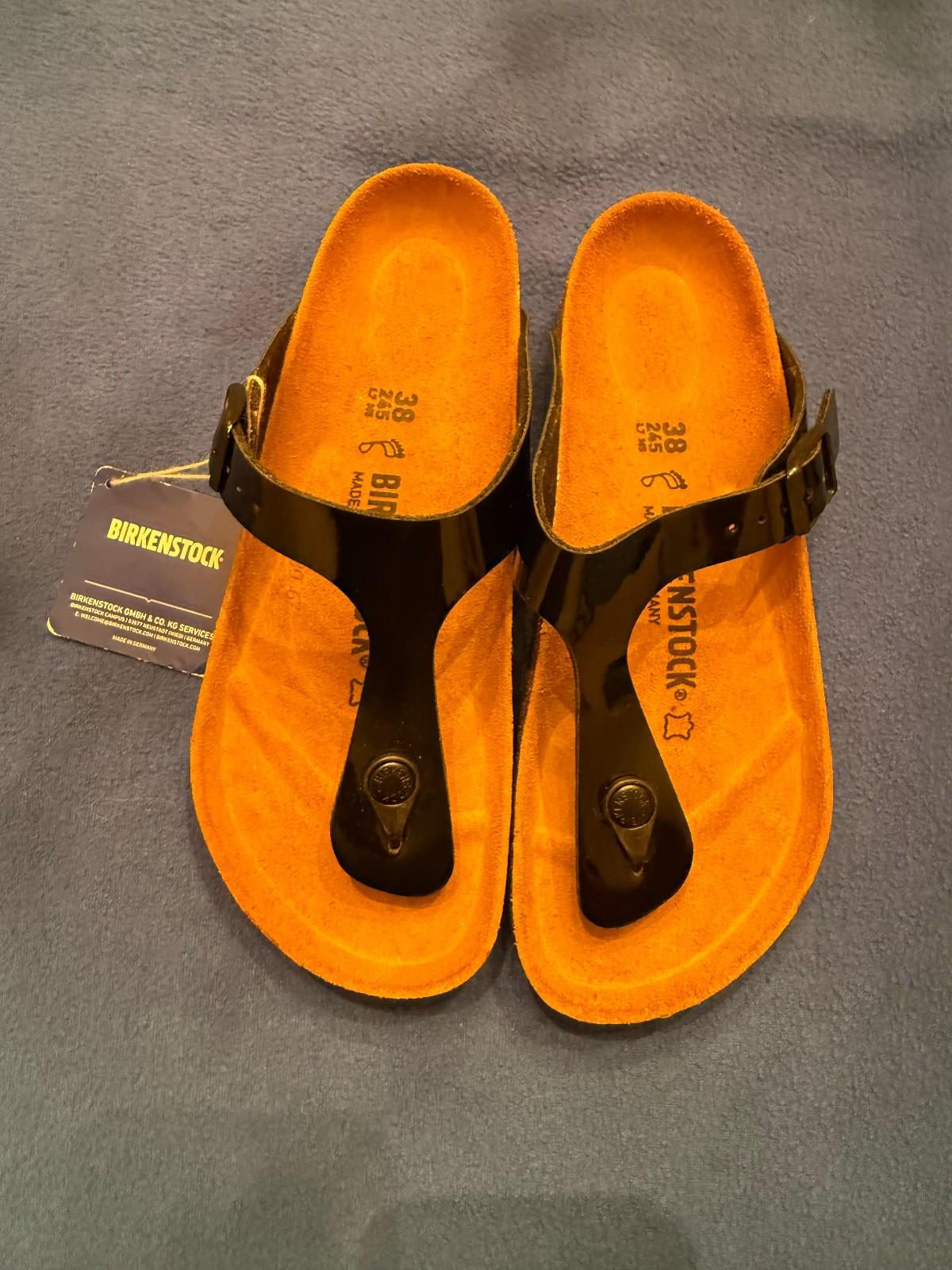 BIRKENSTOCK GIZEH BLACK PATENT LEATHER SANDALS