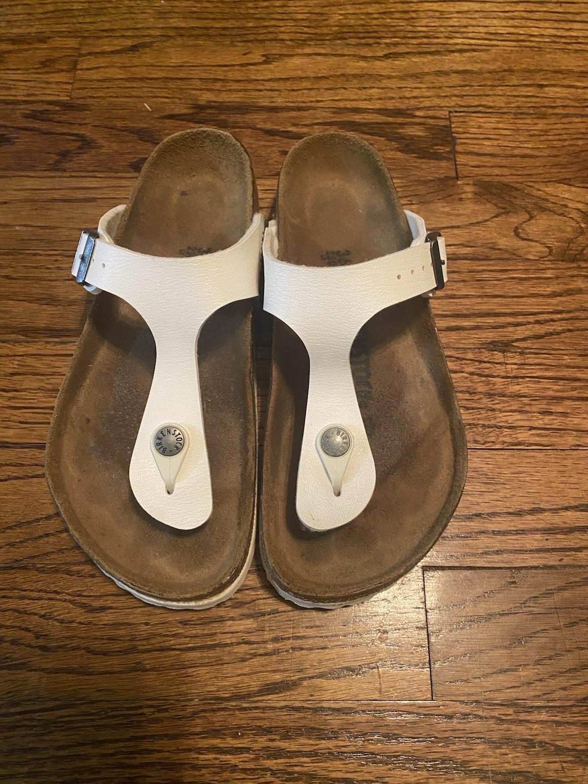 Birkenstock Gizeh BS Sandals Ladies 5 White 0745531 Defect Shown