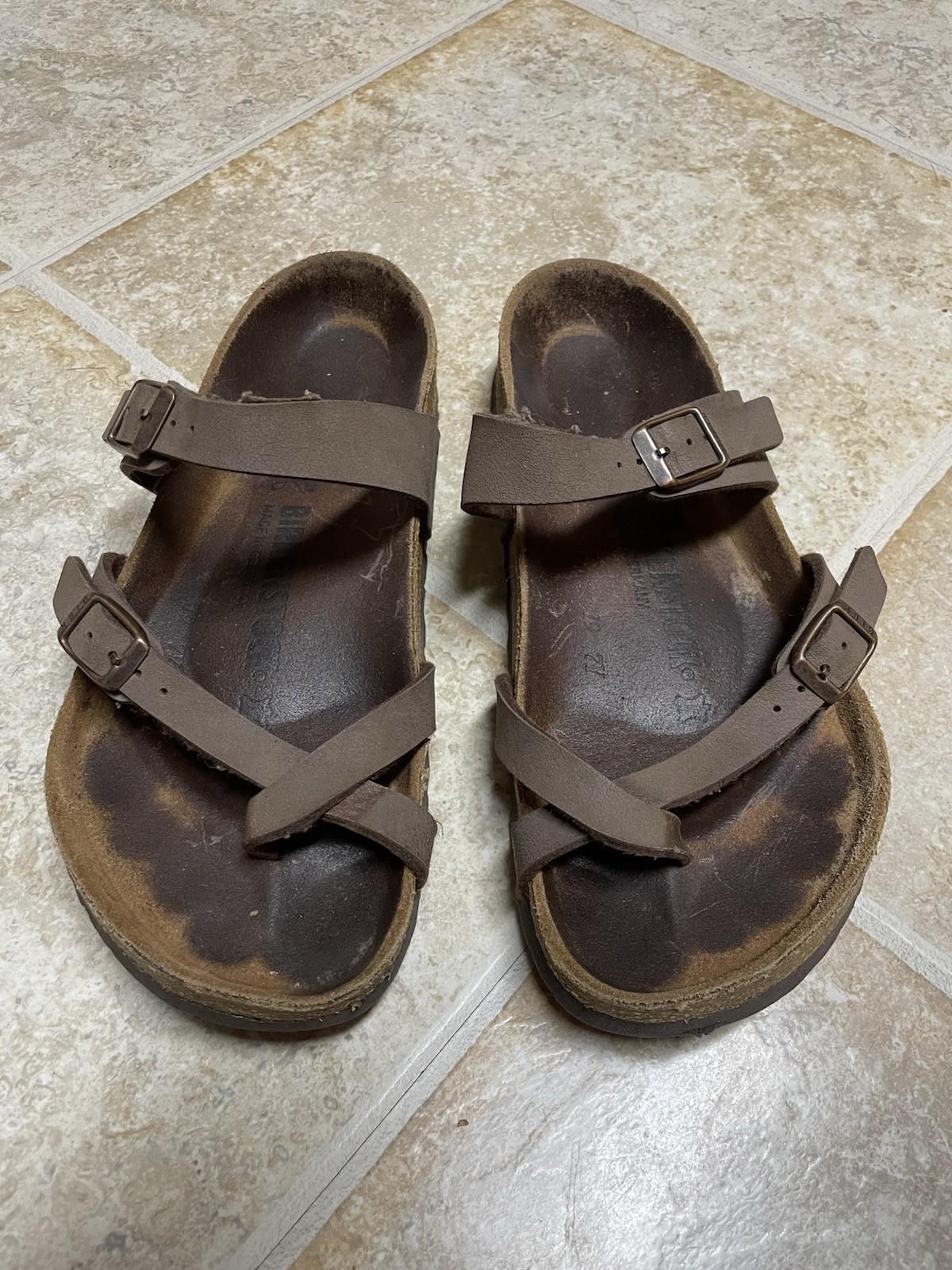 Birkenstock Mayari Size EU 38 US 7.5-8 Brown Leather Buckle Toe Loop Strap Slide