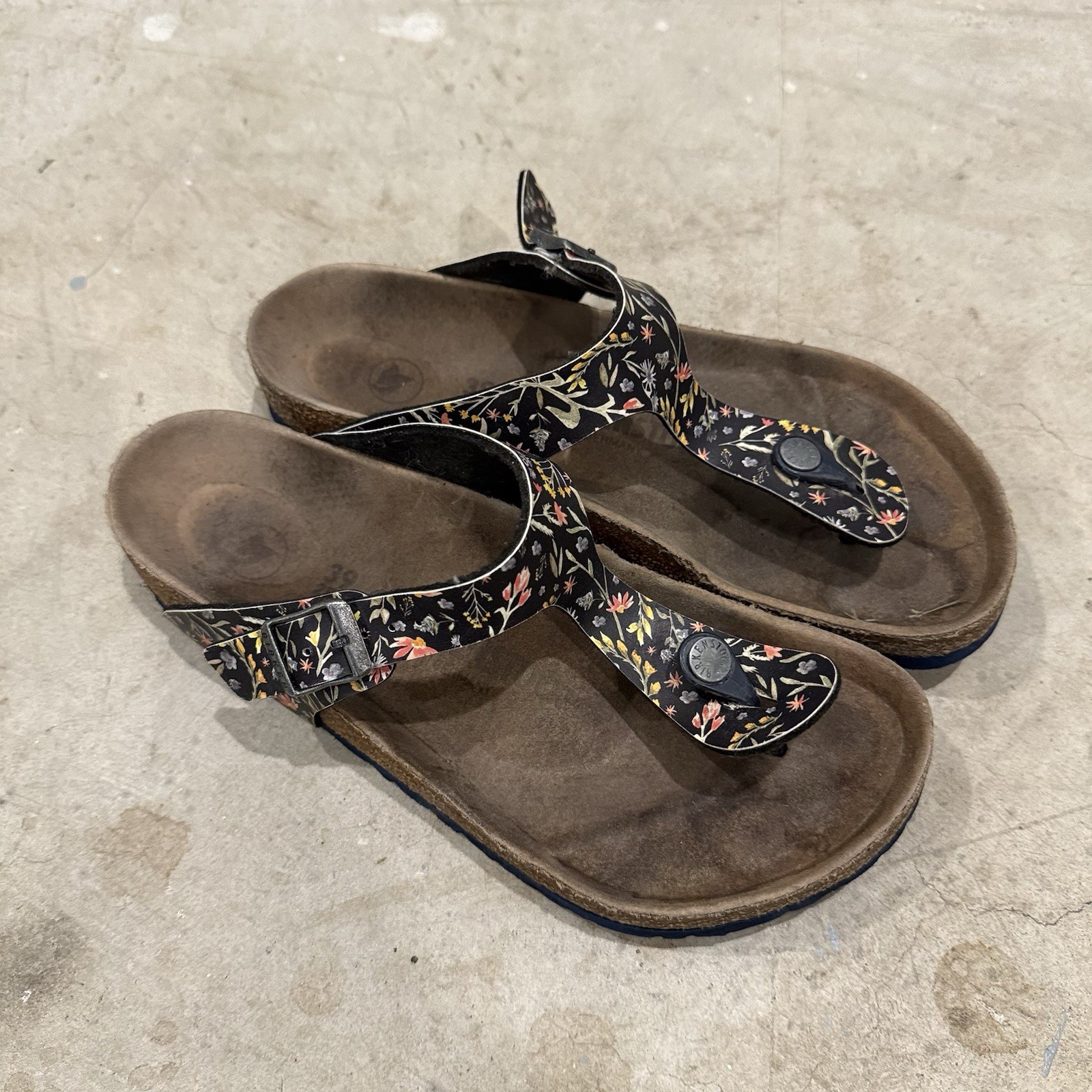 Birkenstock Gizeh Vegan Floral Thong Sandals Shoes Womens size 39 US 8
