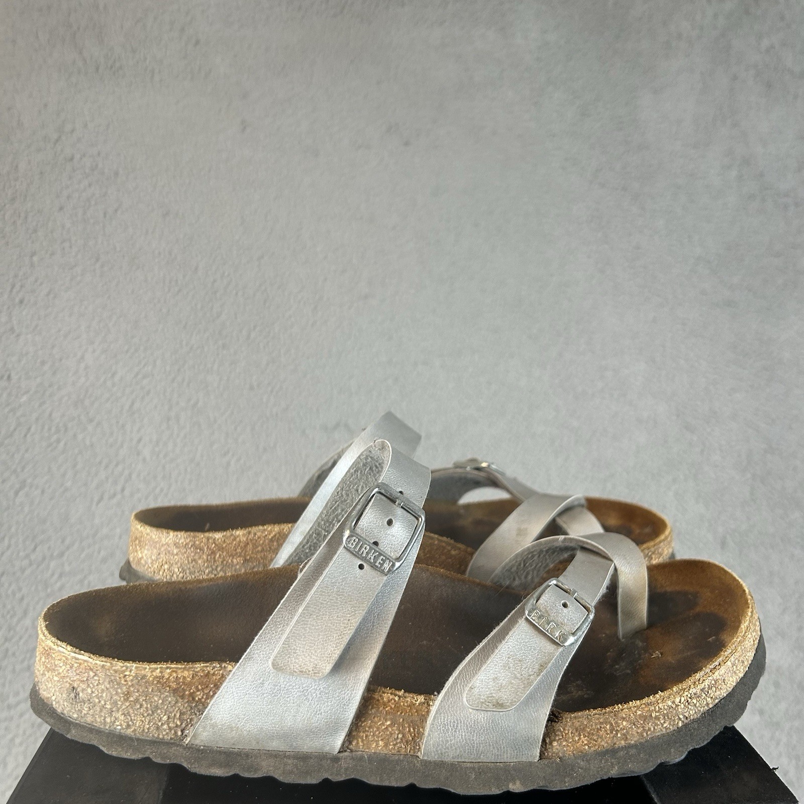 Birkenstock Mayari women’s size 6.5 (37) Metallic Silver Color