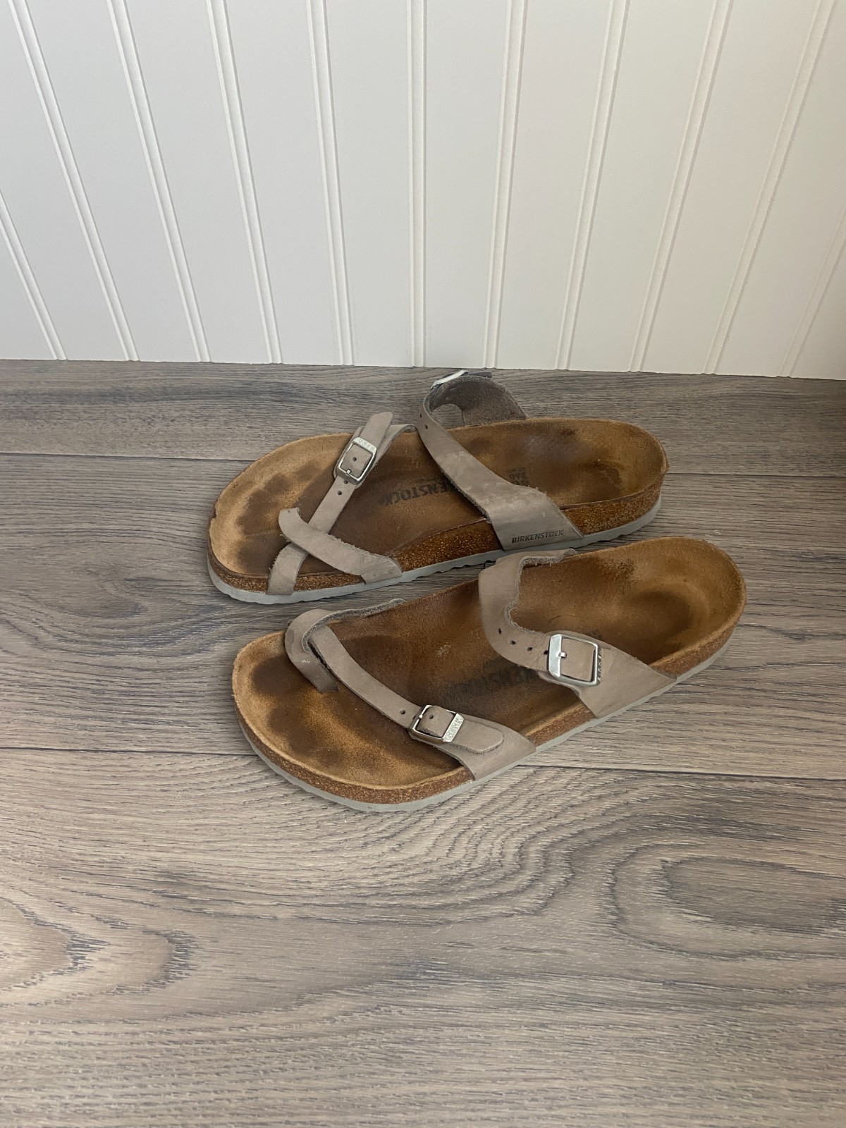 Birkenstock Mayari Women’s Sz. 40 Sandals Stone Birko-Flor Nubuck, Leather