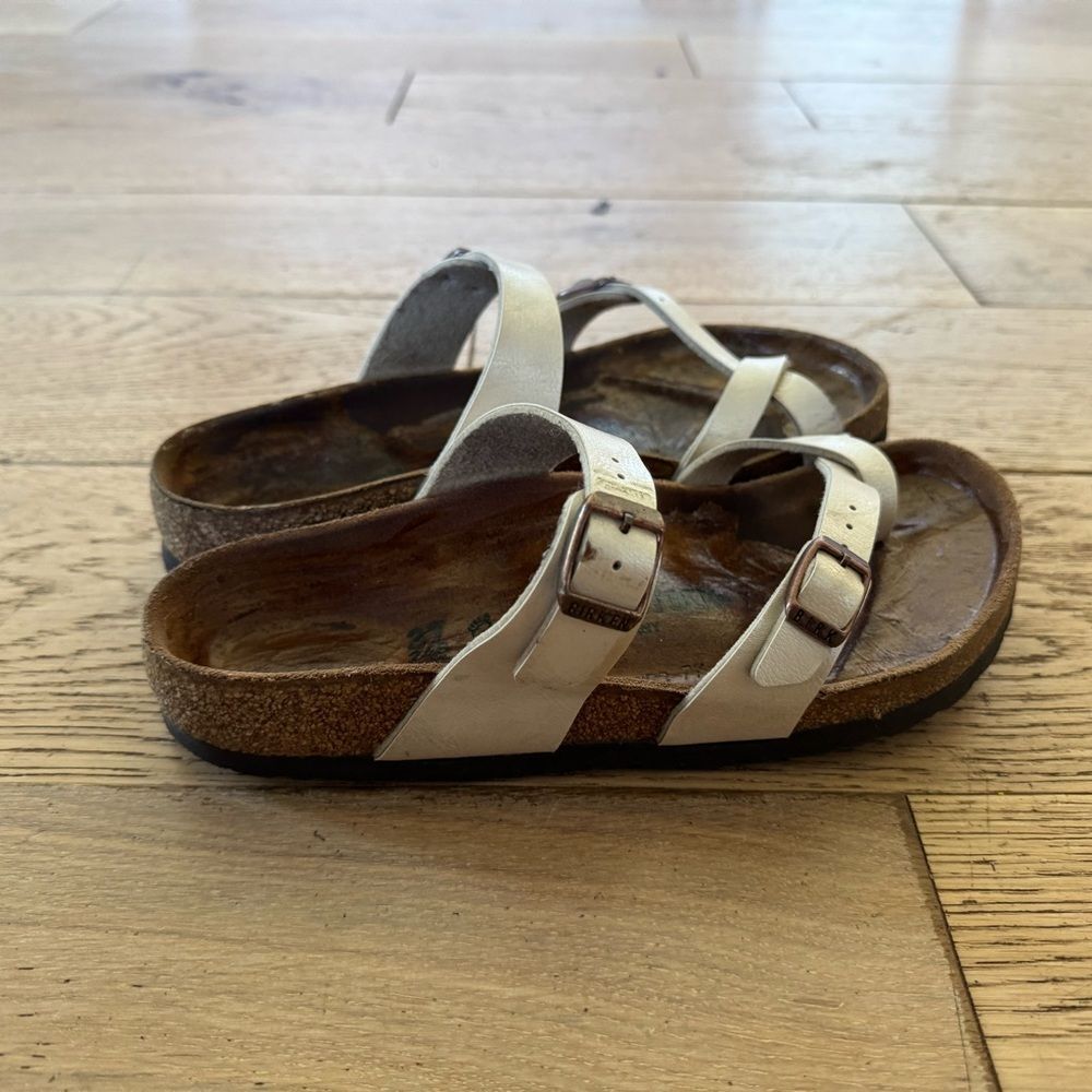 Birkenstock Mayari Sandals Women’s Size 6