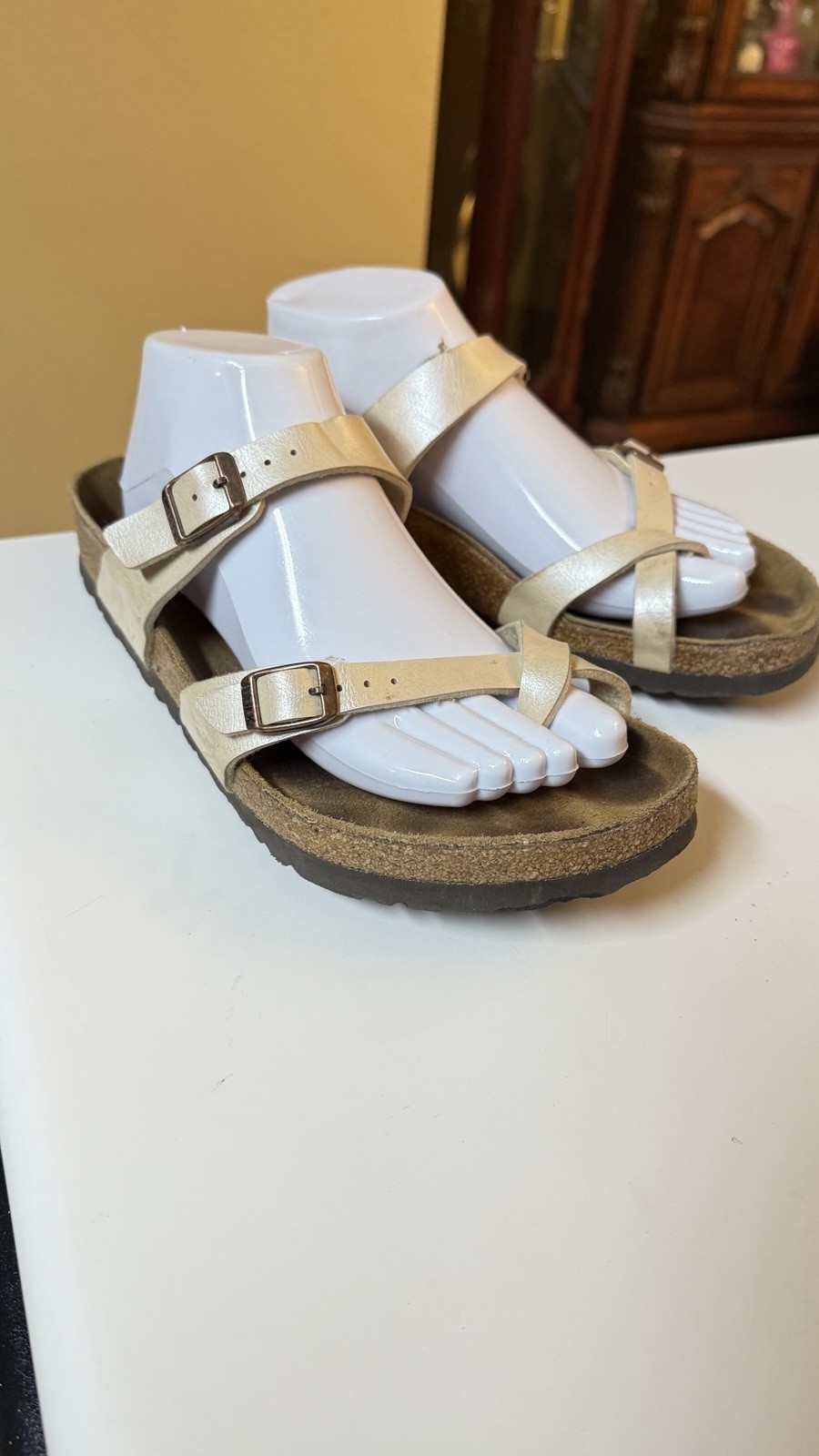 Birkenstock Mayari  Pearl Sandals Buckle Strap Leather Women’s Size EU 40 US 9