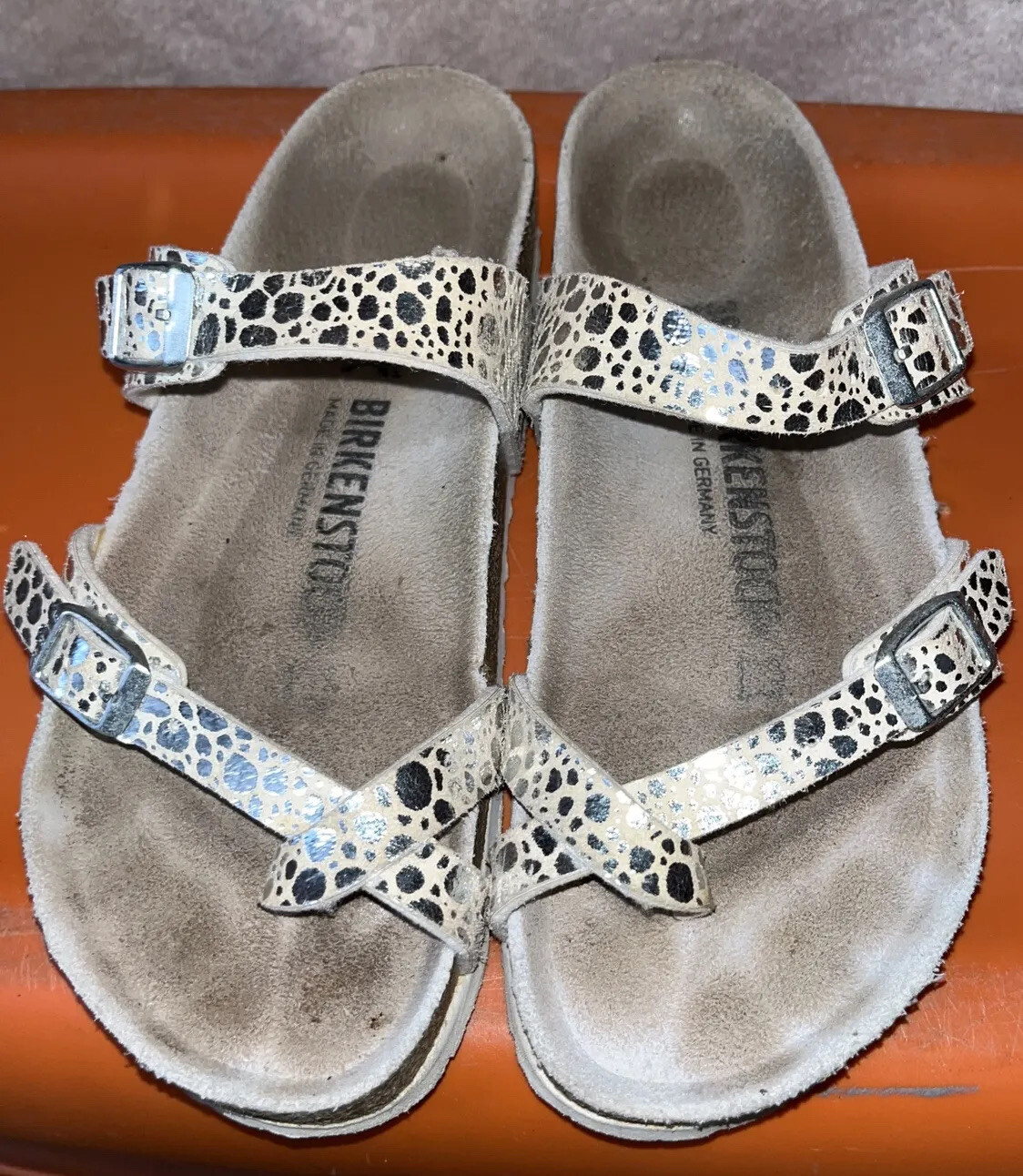 BIRKENSTOCK MAYARI SANDALS WOMEN SZ 38 -7 COPPER STONES BIRKO FLOR METALLIC