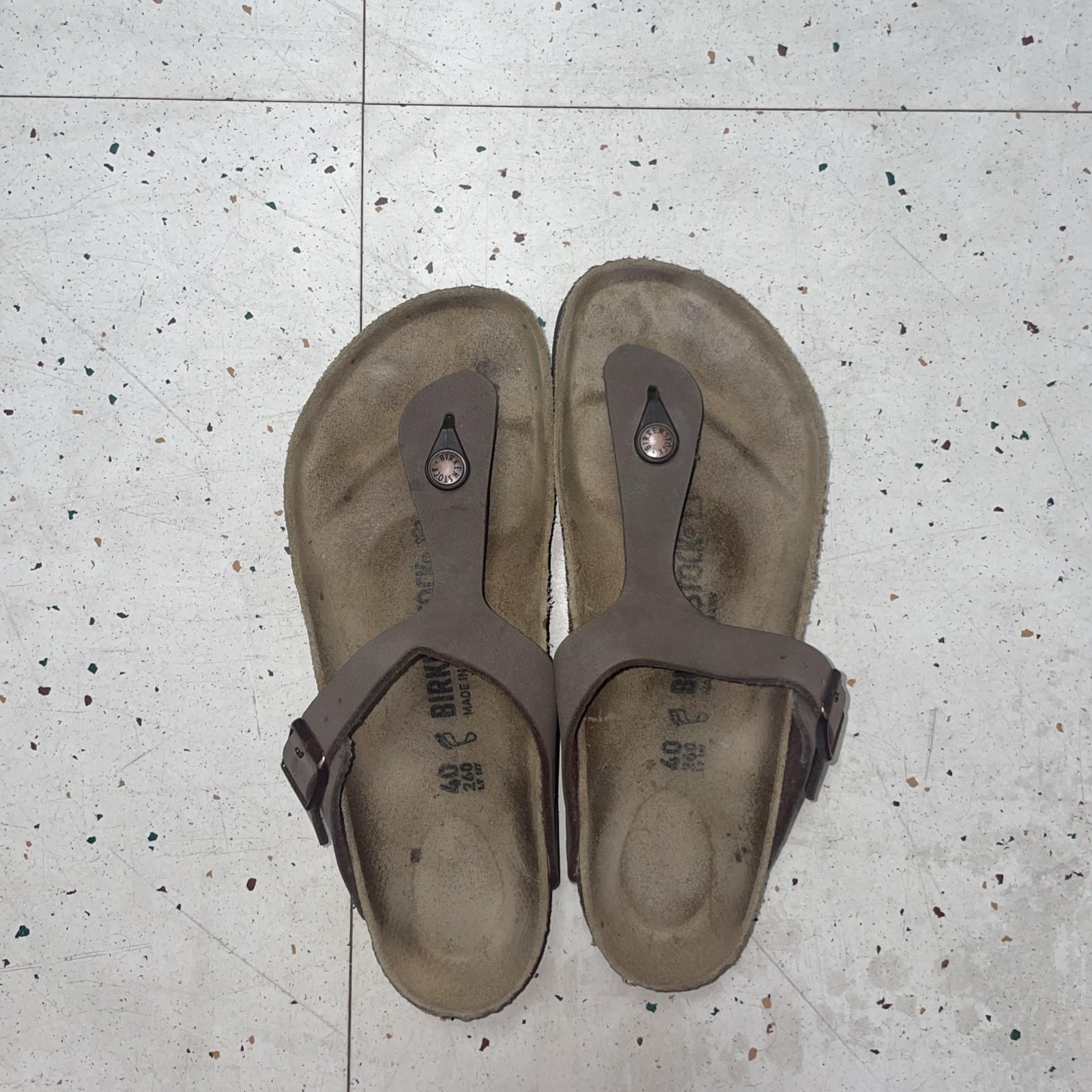 Women’s Birkenstock 40 Gizeh Excellent Condition