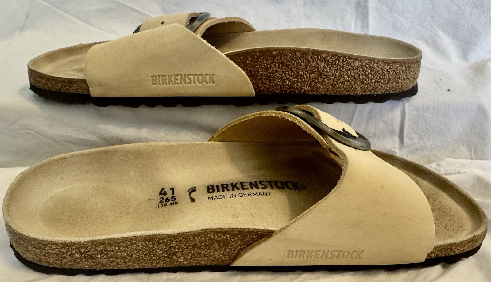 Birkenstock Madrid Big Buckle Sandals Beige Suede Leather Women’s 41 L10 M8