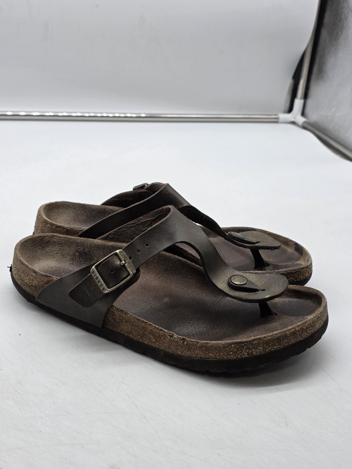 Birkenstock Gizeh Sandals Shoes women Size 7 Thong Cork Comfort Slip On Damaged