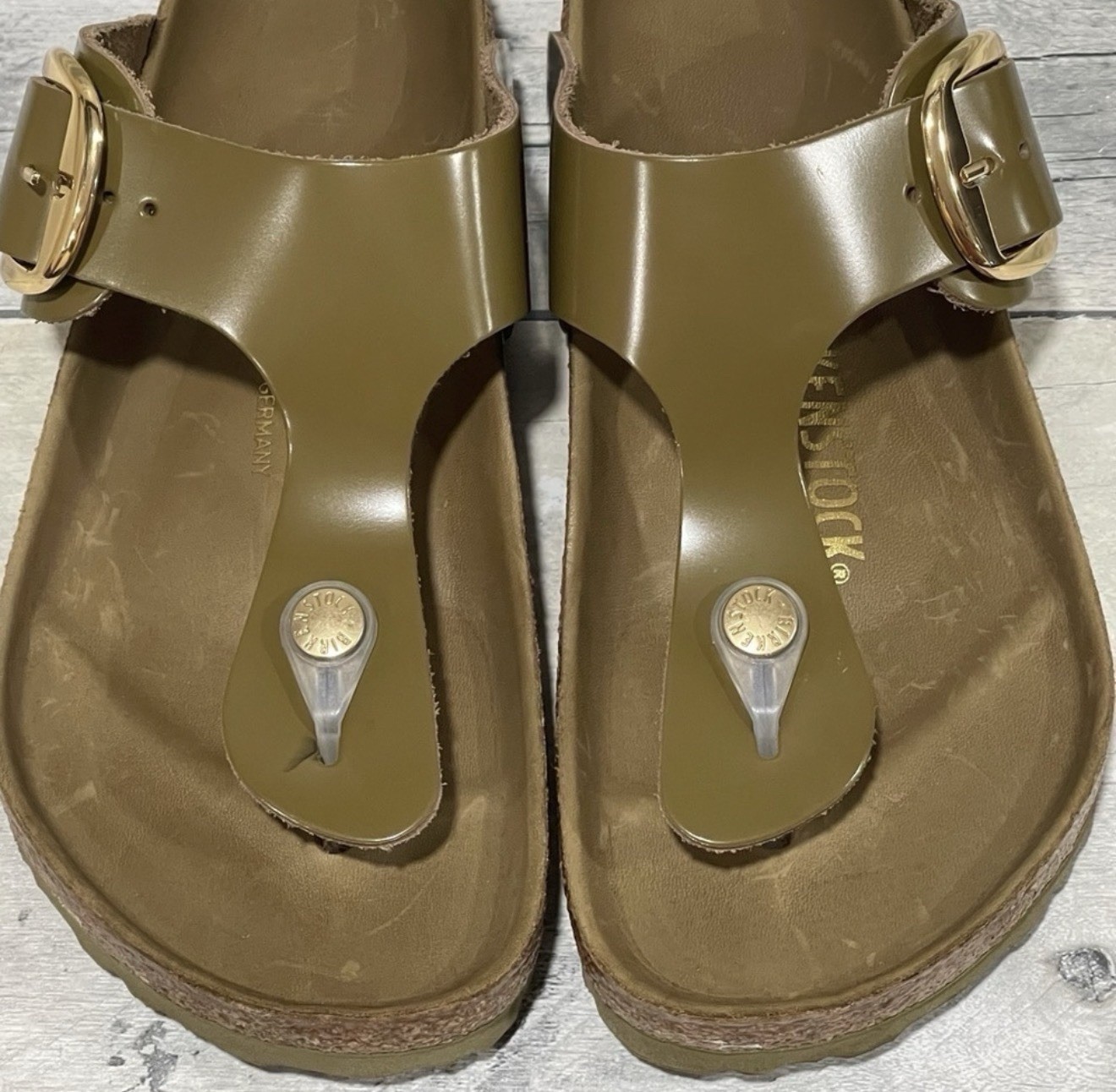 BIRKENSTOCK Gizeh Big Buckle Sandal Hi Shine Green Size 38 NWT RETIRED COLOR