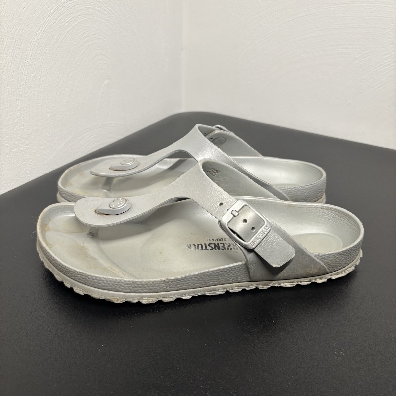 Birkenstock Gizeh Thong Sandals Gray Adjustable Buckle Size 38/7 Flip Flops