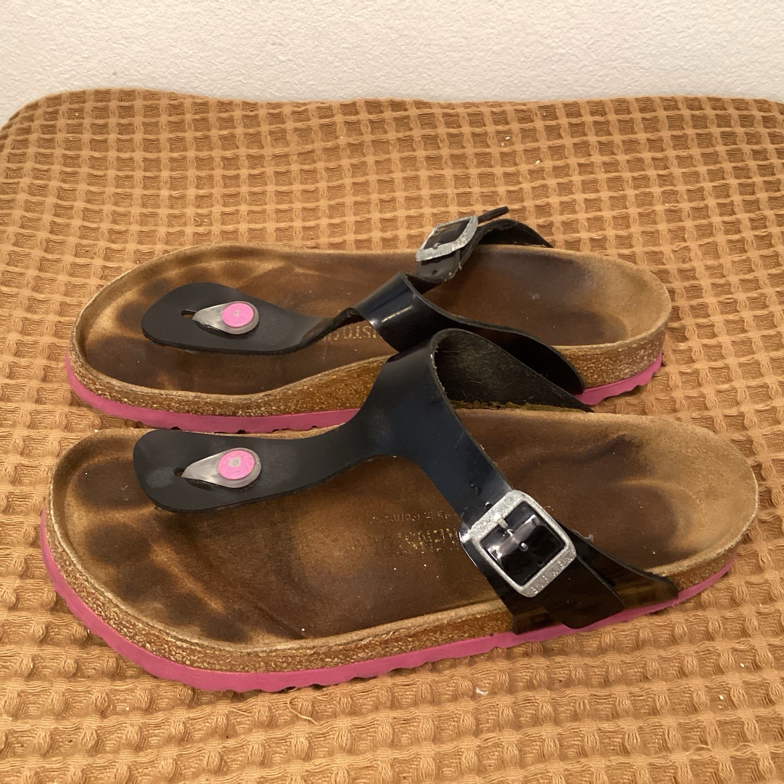 Birkenstock GIZEH Black Pink EU 38 US 7 Thong Sandals Comfortable Casual Shoes