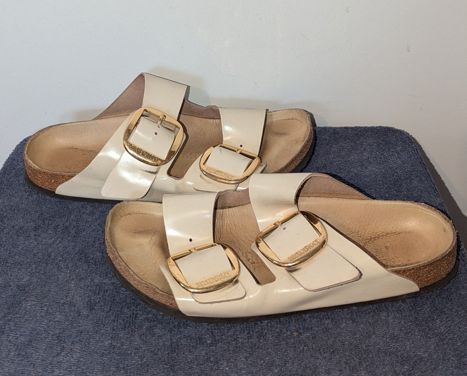 Birkenstock Arizona Big Buckle Sandals Size EU 41 US 10 Ecru Patent Leather