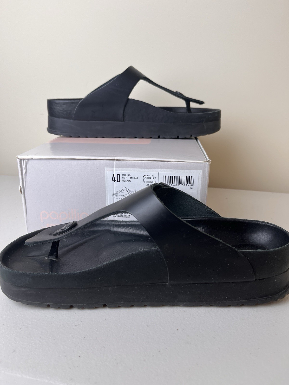 Papillio by Birkenstock Gizeh Pap Flex Platform Black Leather Sandals Size 40