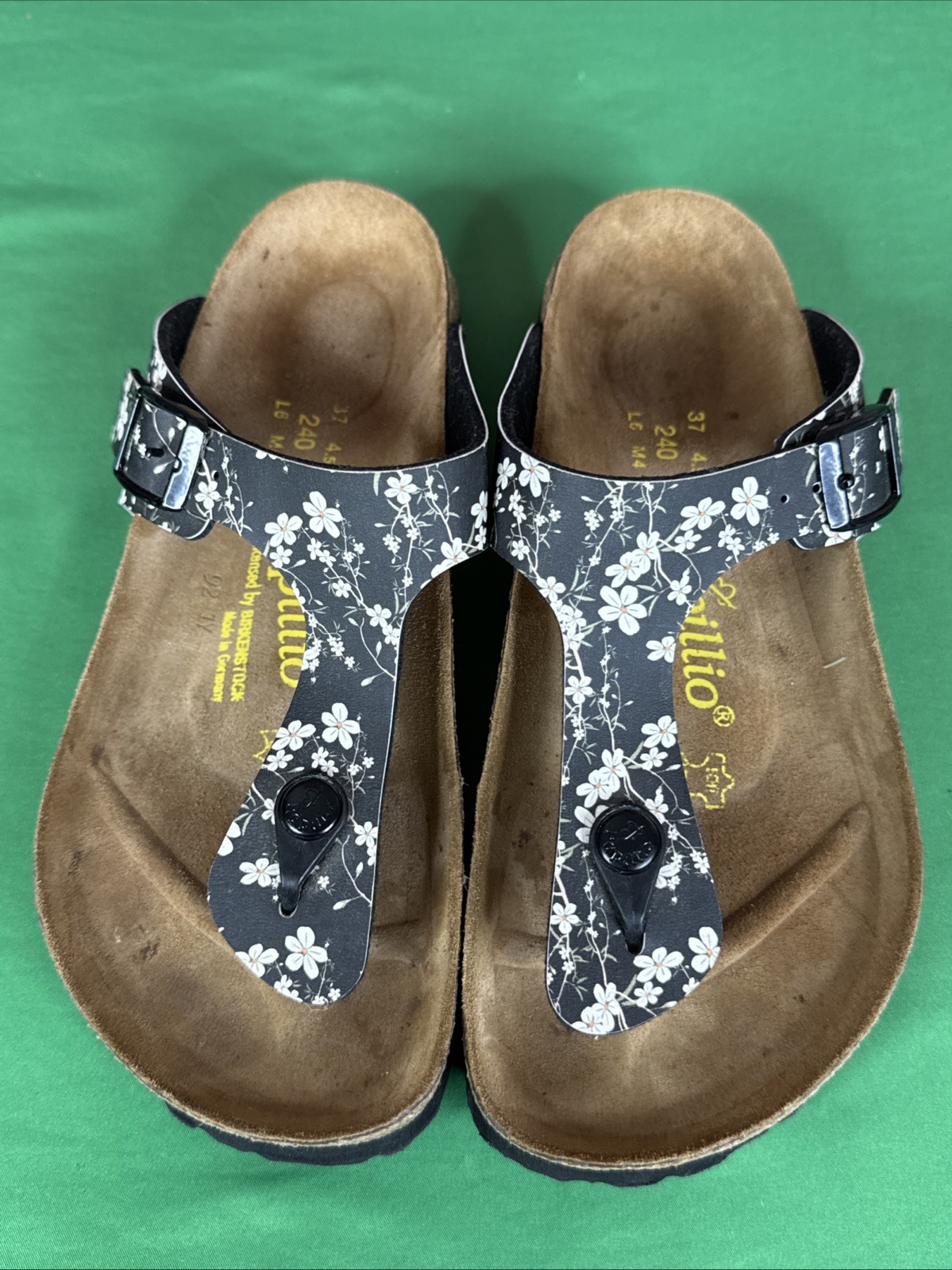 Birkenstock Gizeh 37 Sandals US 6 Papillio Black White Floral Flowers