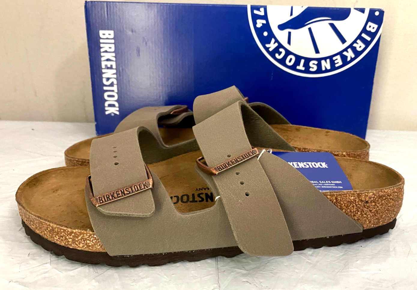NEW Birkenstock Arizona BS Birko-Flor Women’s Sandals – SIZE EU40/W 9 – Thyme