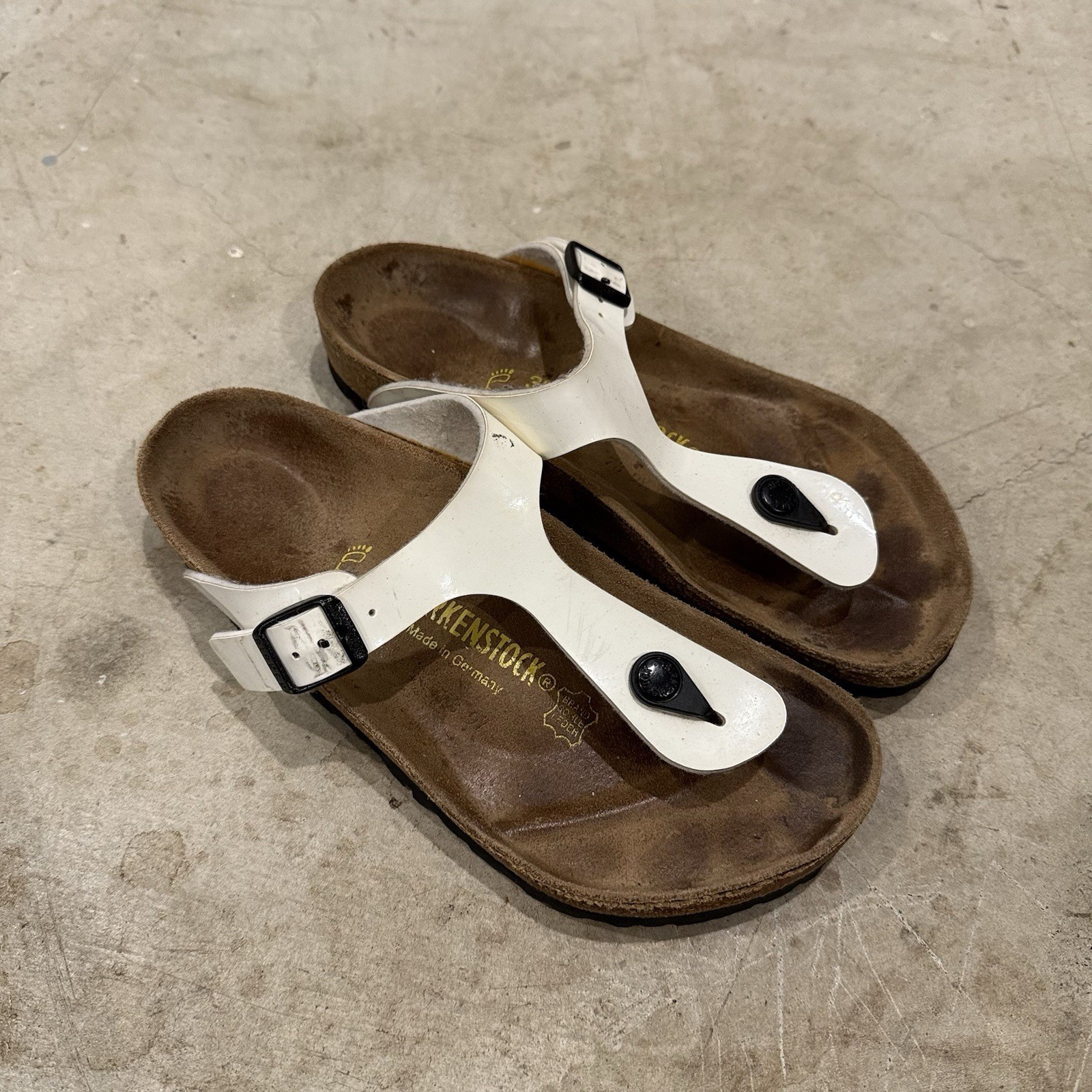 Birkenstock Gizeh 245 White Birko Flor Size 38 (US 7) Slip on Thong Sandals