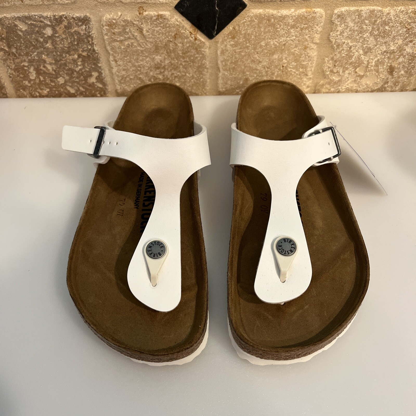 Birkenstock Gizeh BS Sandals Women 6 M US 4.5 UK 37 EU White 0745531 NIB New