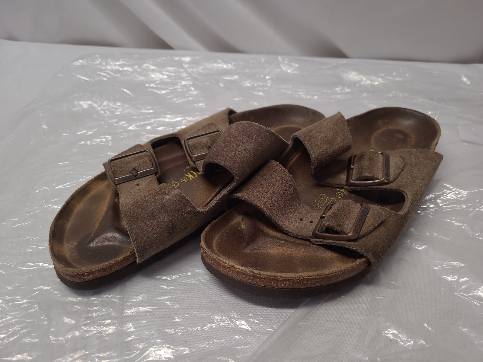 Birkenstock Arizona 2 Strap Nubuck Leather Brown EUR 40 Size US 7.5M/9.5W Narrow