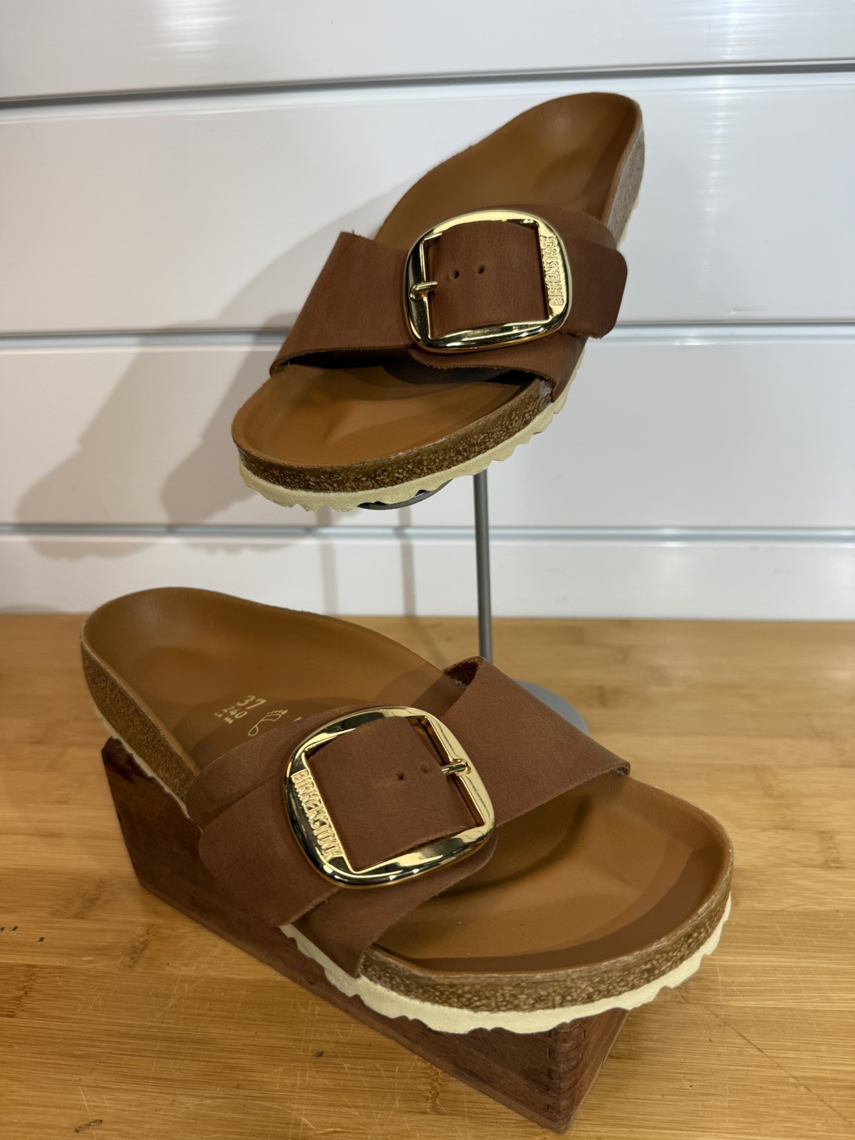 BIRKENSTOCK MADRID BIG BUCKLE SLIDE SANDAL COGNAC LEATHER SIZE 37 US 6 B26