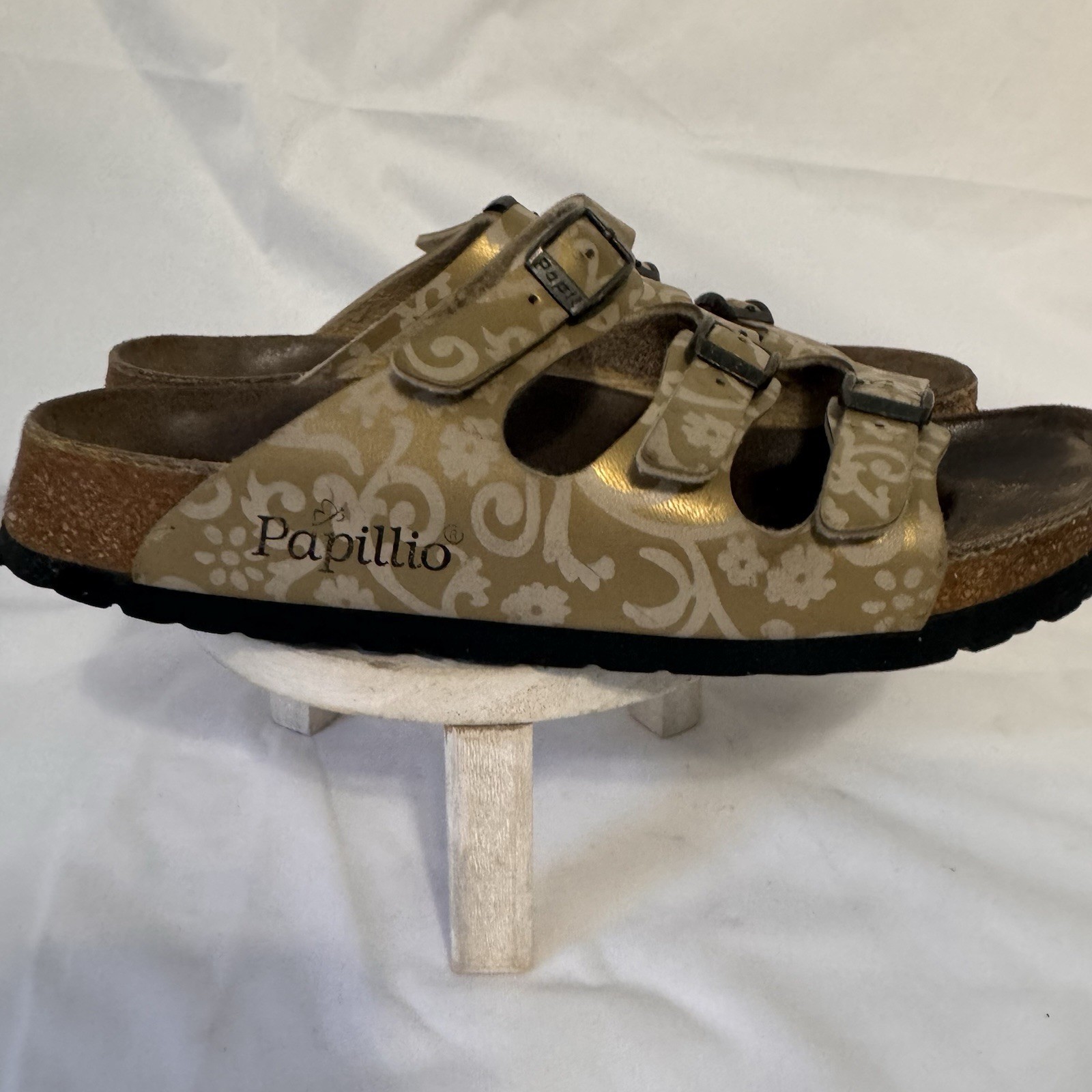 Birkenstock Papillio Sandals Women’s US 6 Gold Floral 3 Strap Buckles Euro 37