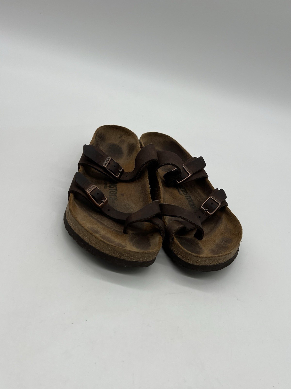 Birkenstock Mayari Habana Women Sz 7 Brown Oiled Leather Toe Loop Sandals Shoes.