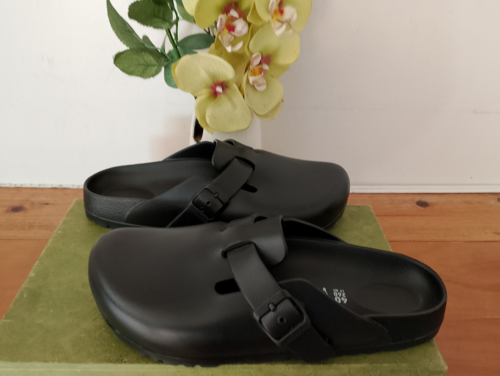 Birkenstock Boston Essentials Eva Clogs Black Size 40 260  L9 M7 Narrow Width