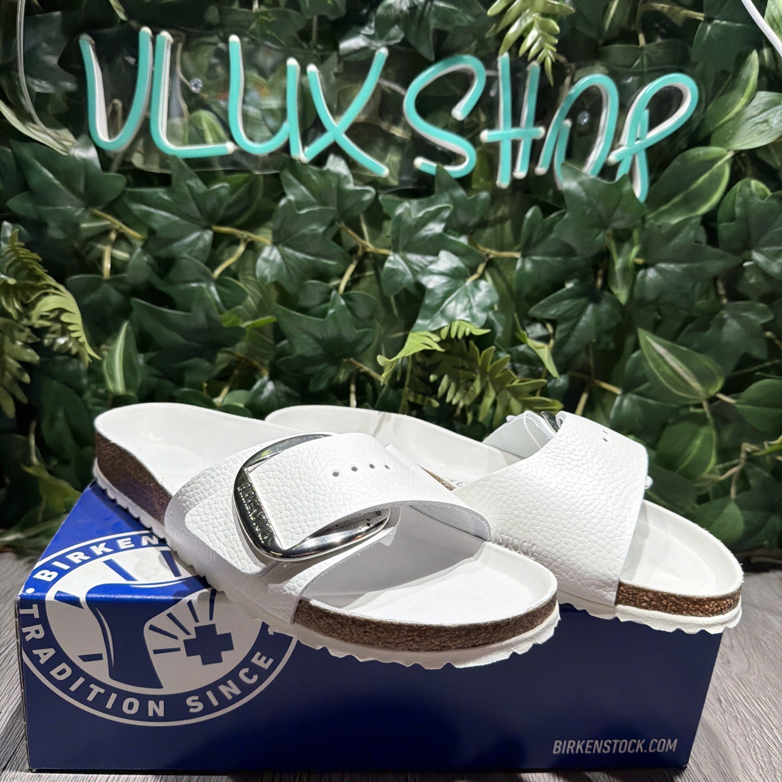Birkenstock Madrid Big Buckle Sandal White Leather Wms EU 39 US 8-8.5