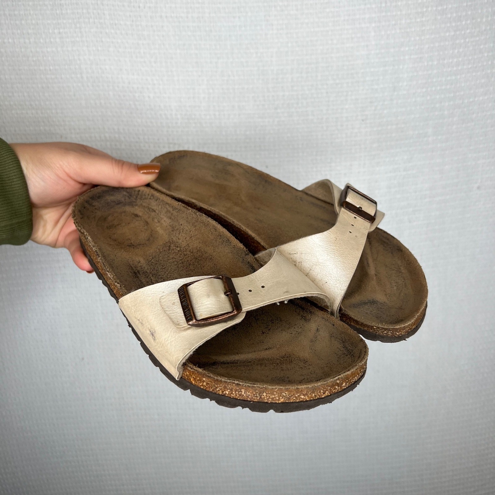 Birkenstock Madrid Sandals Cream Leather Cork Footbed Slip On Size 36 EU 230