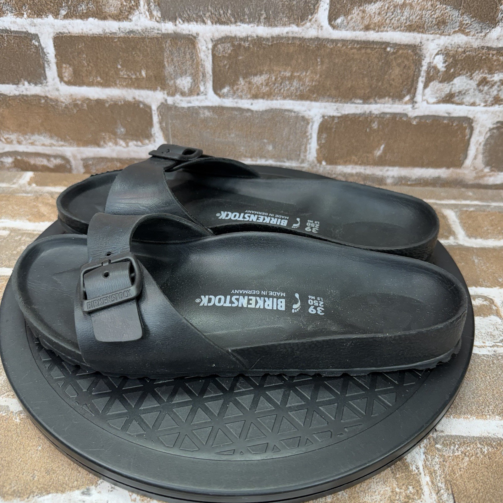 Birkenstock Madrid EVA Essentials Slip Sandals Black EU39 Womens Size 8 N Narrow