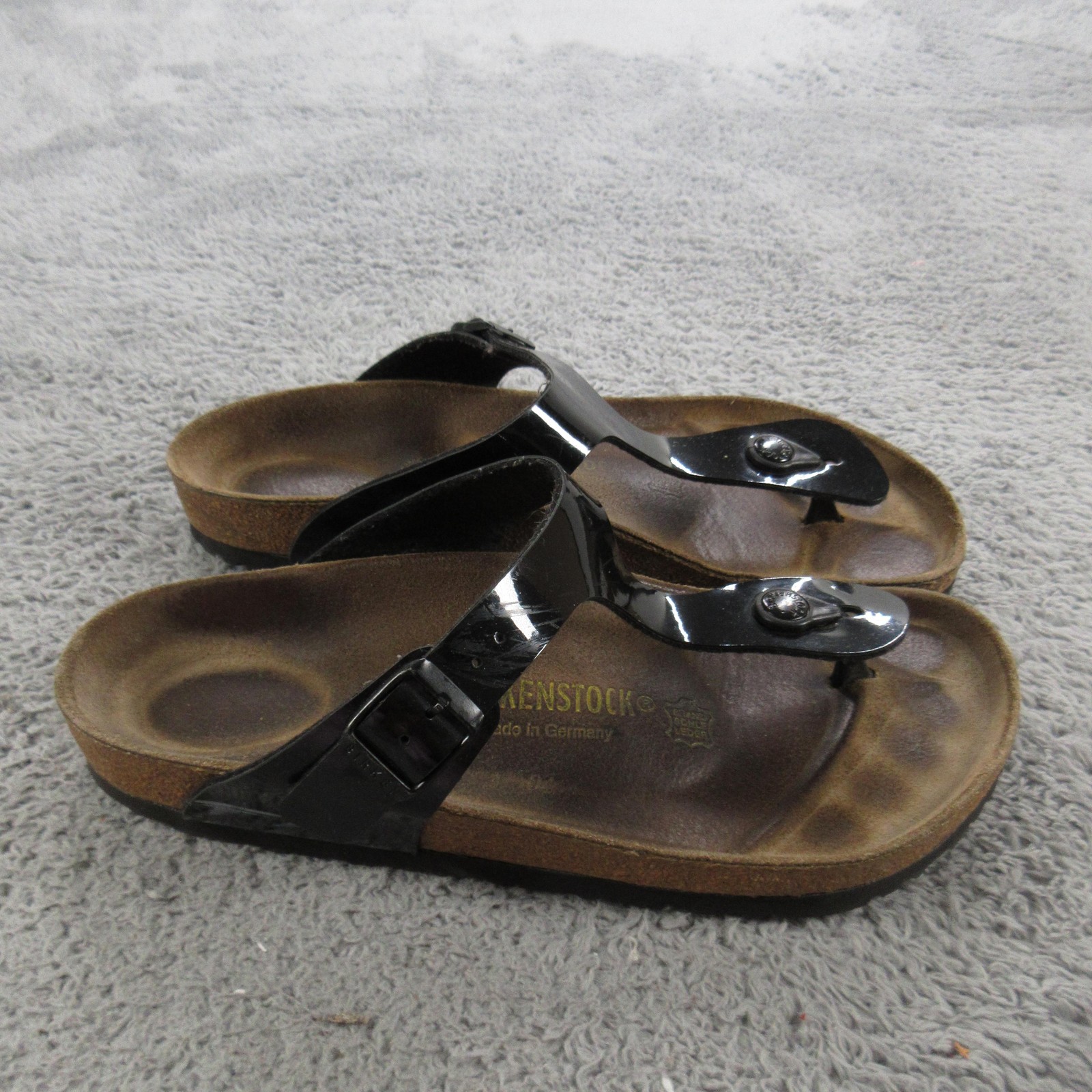 Birkenstock Gizeh Sandals Shoes Womens Size 9 Black Patent Thong Cork Footbed