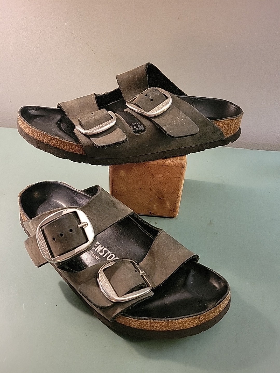 Birkenstock Arizona Big Buckle Oiled Black Leather Sandals Womens Size 39
