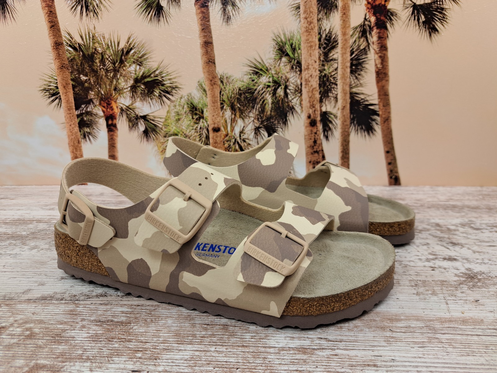 Birkenstock Arizona Double Buckle Sandals Shoes Desert Camo Tan Men’s Size 9 NEW