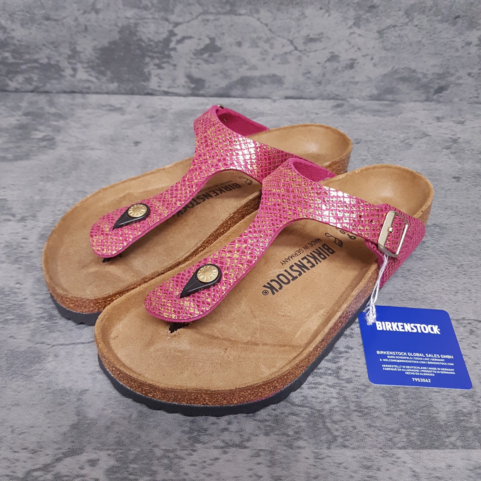 BIRKENSTOCK Gizeh BS Sandals Womens 8 Mens 6 Metallic Maroon