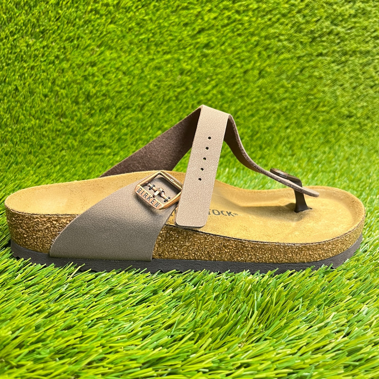 Birkenstock Gizeh Birko-Flor Womens Size 8 Mocha Brown Beach Outdoor Sandals