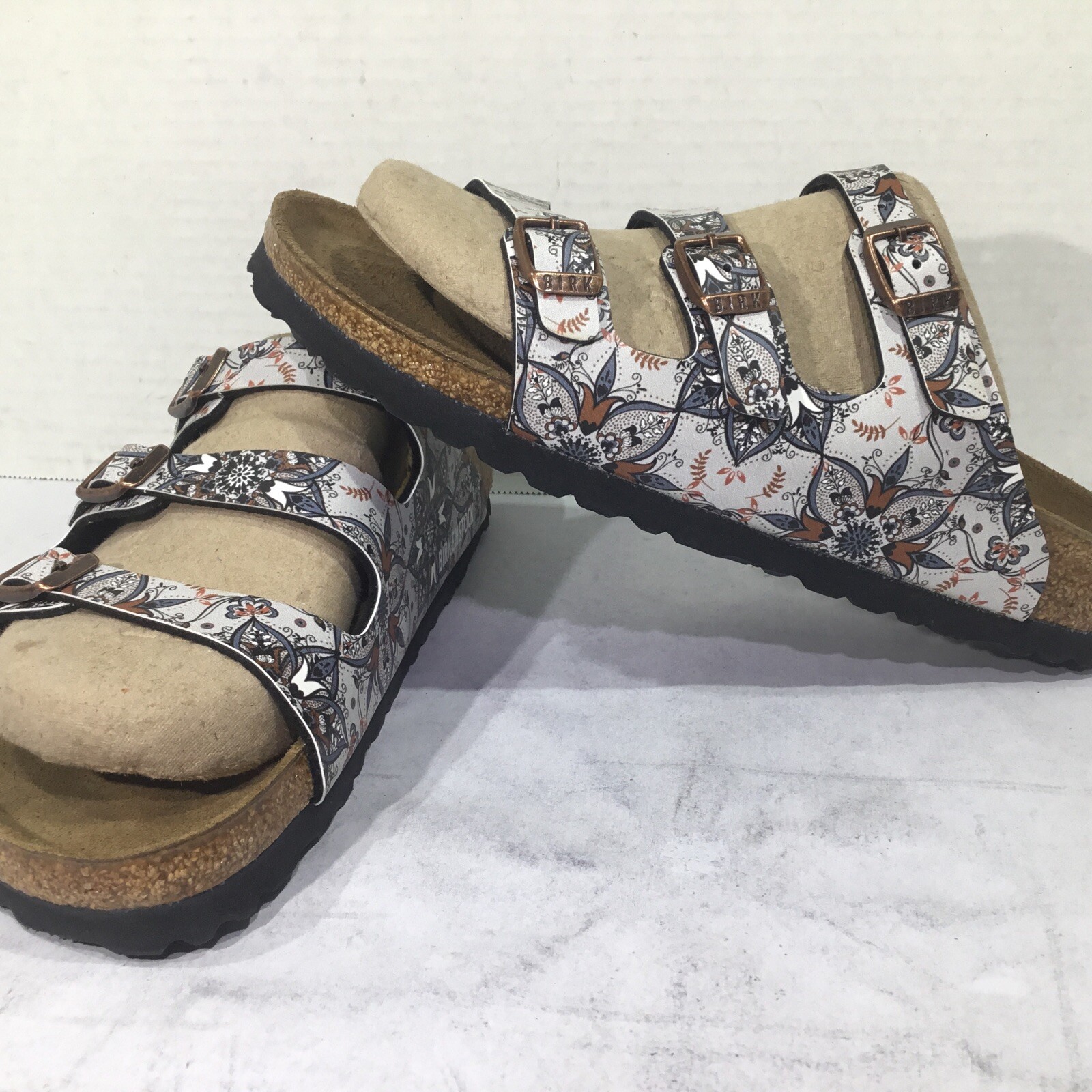 Birkenstock Women’s Size 7 N Florida Fresh Boho Flowers Gray Slides Y23-1245
