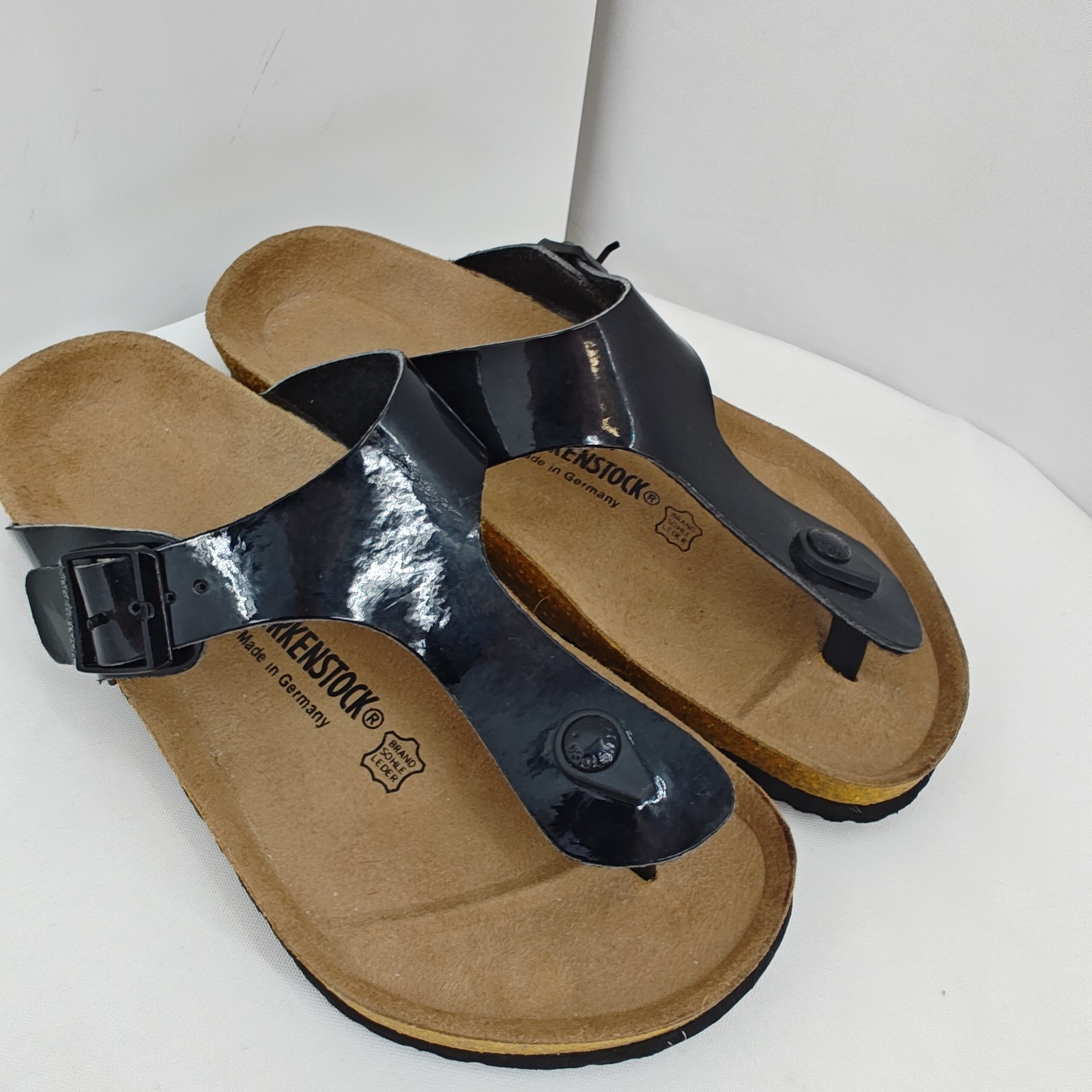 Birkenstock Gizeh Black Patent EU 39 US 8 Sandals Flats Shoes