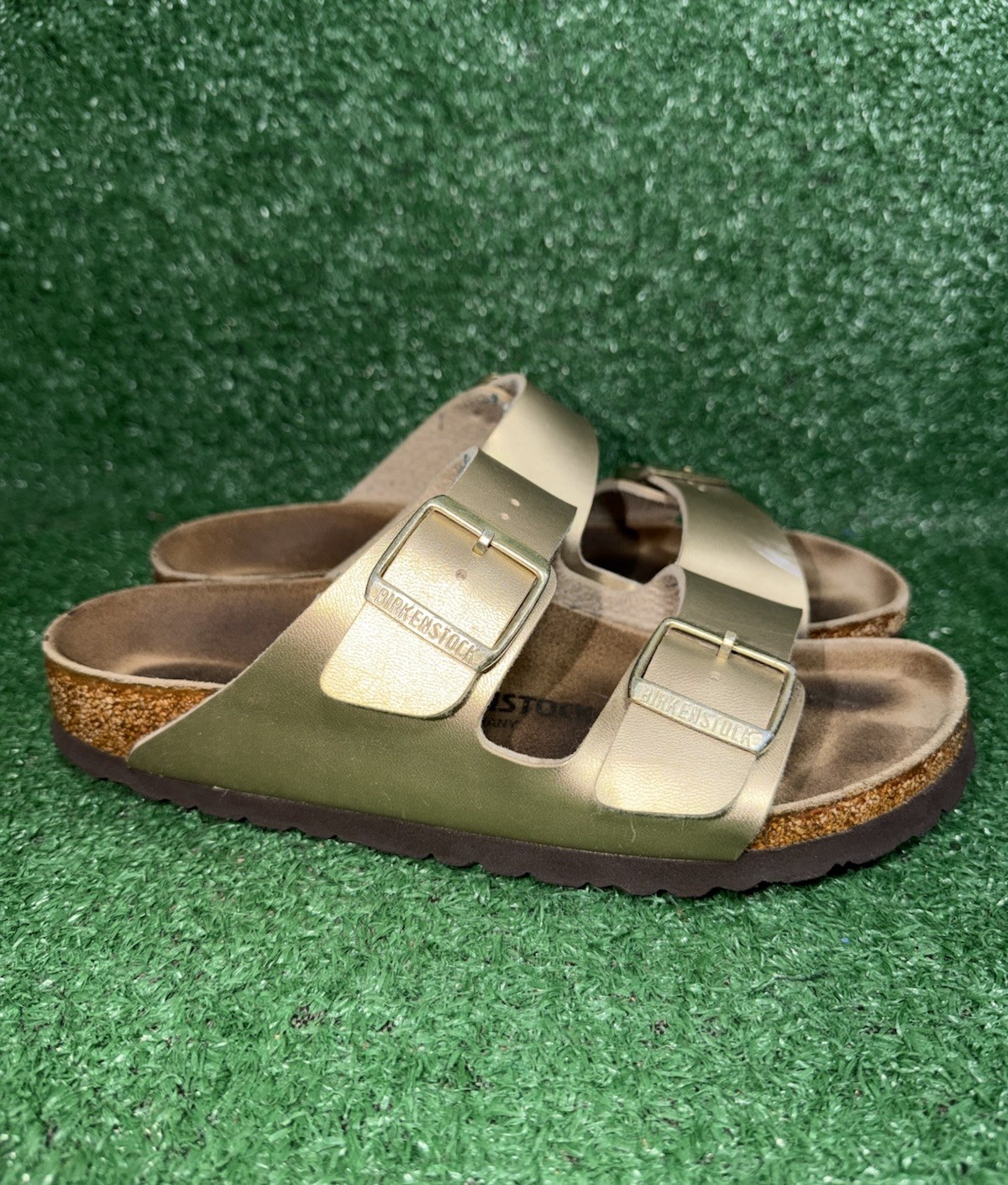Birkenstock Arizona Birko-Flor Womens Size 8 US 6 UK 39 EU Gold Leather Shiny
