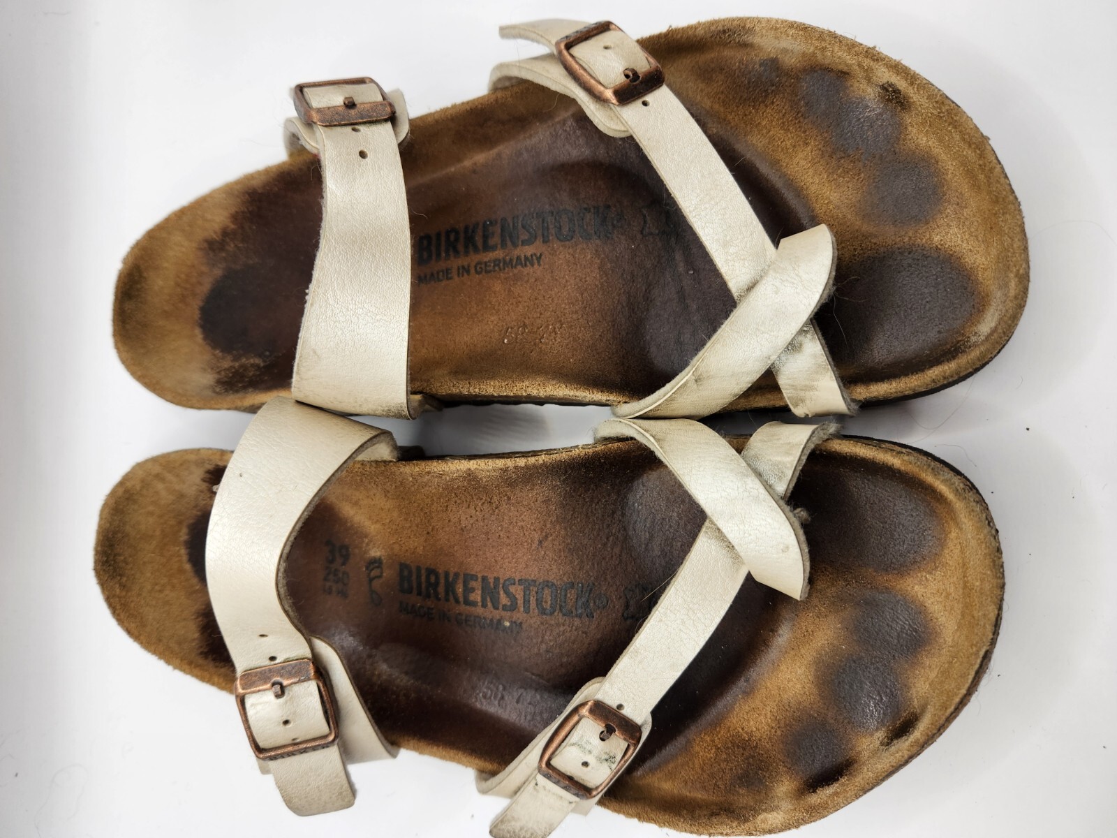 Birkenstock Mayari Toe Loop Sandal Irridescent Ivory Leather Women’s 8-8.5 39