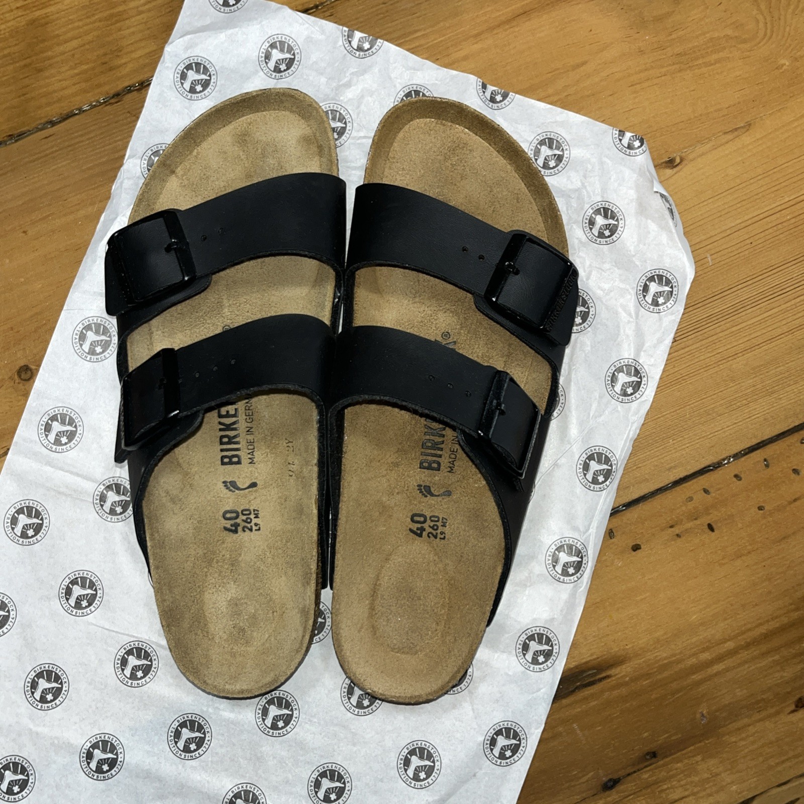 NEW Birkenstock Men’s Sandals Arizona Matte Black! Size 40 US Men’s 10! With Box