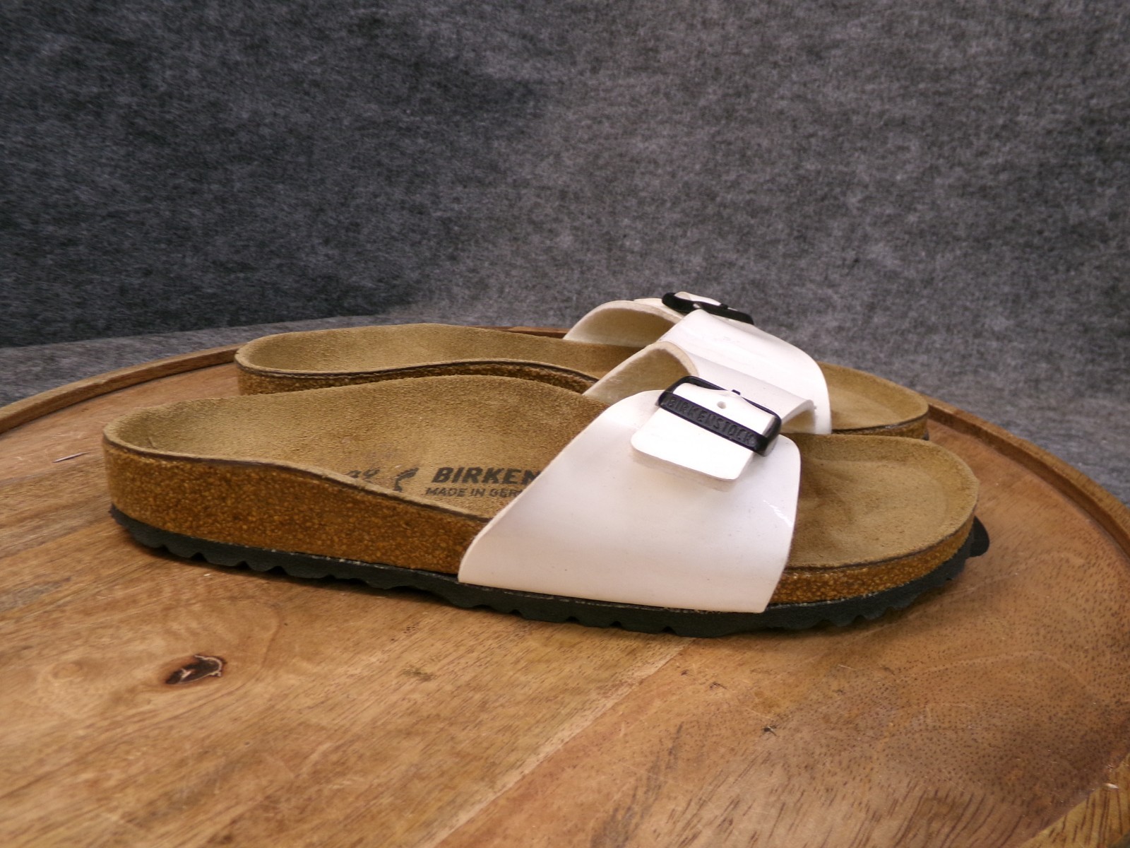 Birkenstock Madrid Women’s White Birko Flor Slides Sandals Size 39 US 8 Narrow