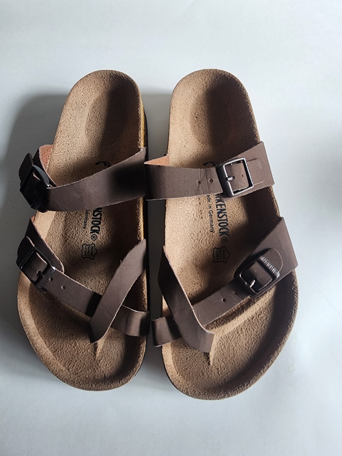 Birkenstock Mayari Sandals Brown Leather Toe Loop Size 40 EU 9 9.5 US
