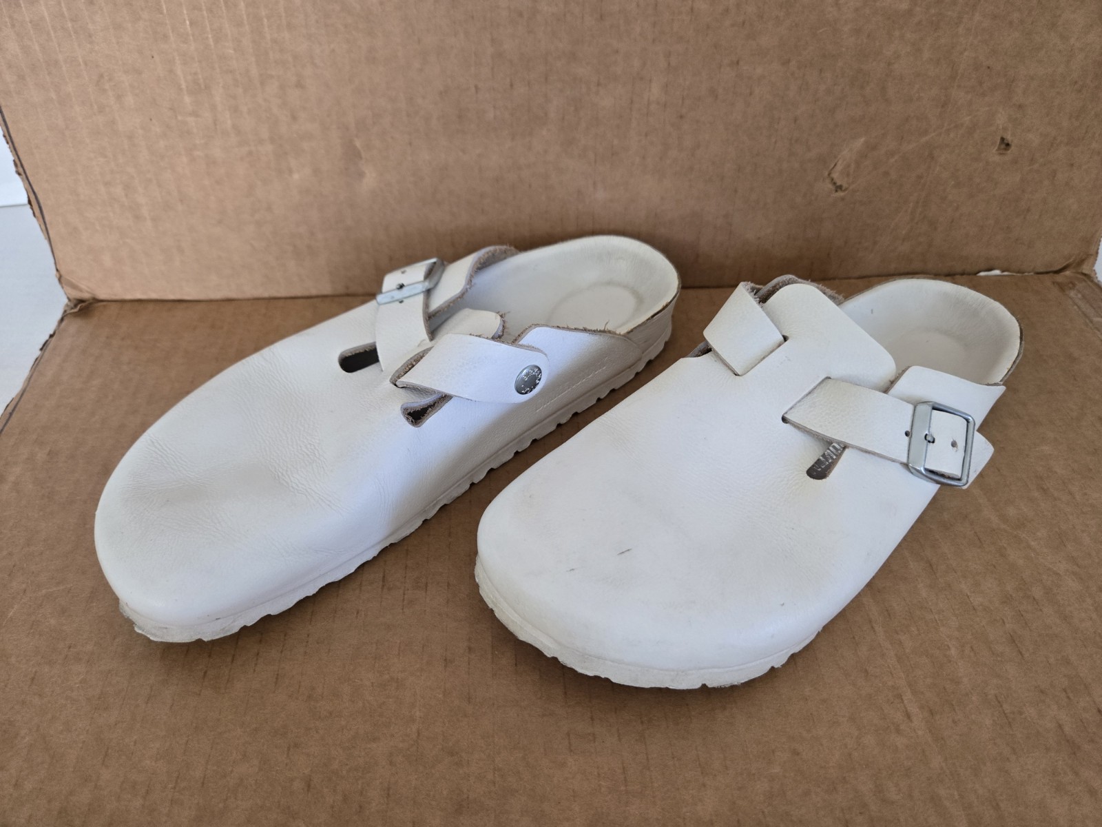 Birkenstock Boston Super Grip White Natural Leather Slip Ons Size 40 FREE SHIP