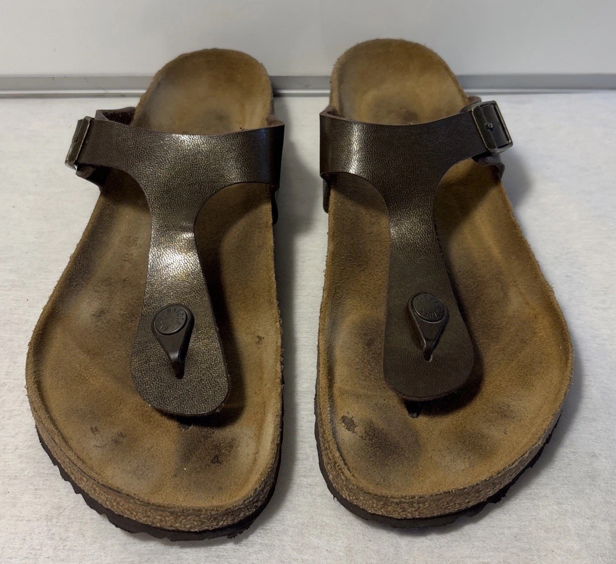 Birkenstock Gizeh Footwear Birko-Flor Leather Sandals EU 40 W-9-M-7