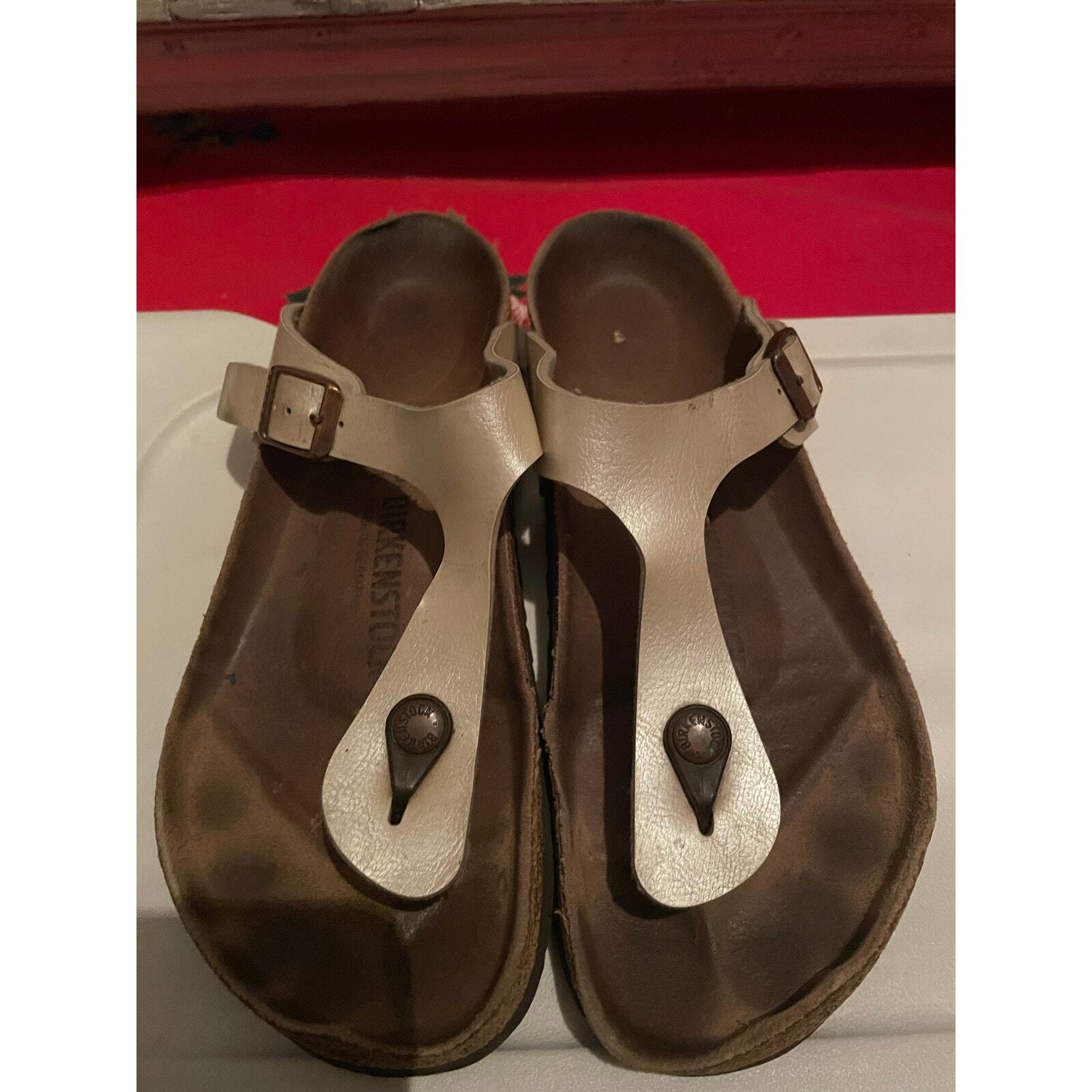 Birkenstock Gizeh Women’s Thong Sandals Beige Leather Casual Summer Size 40/8.5