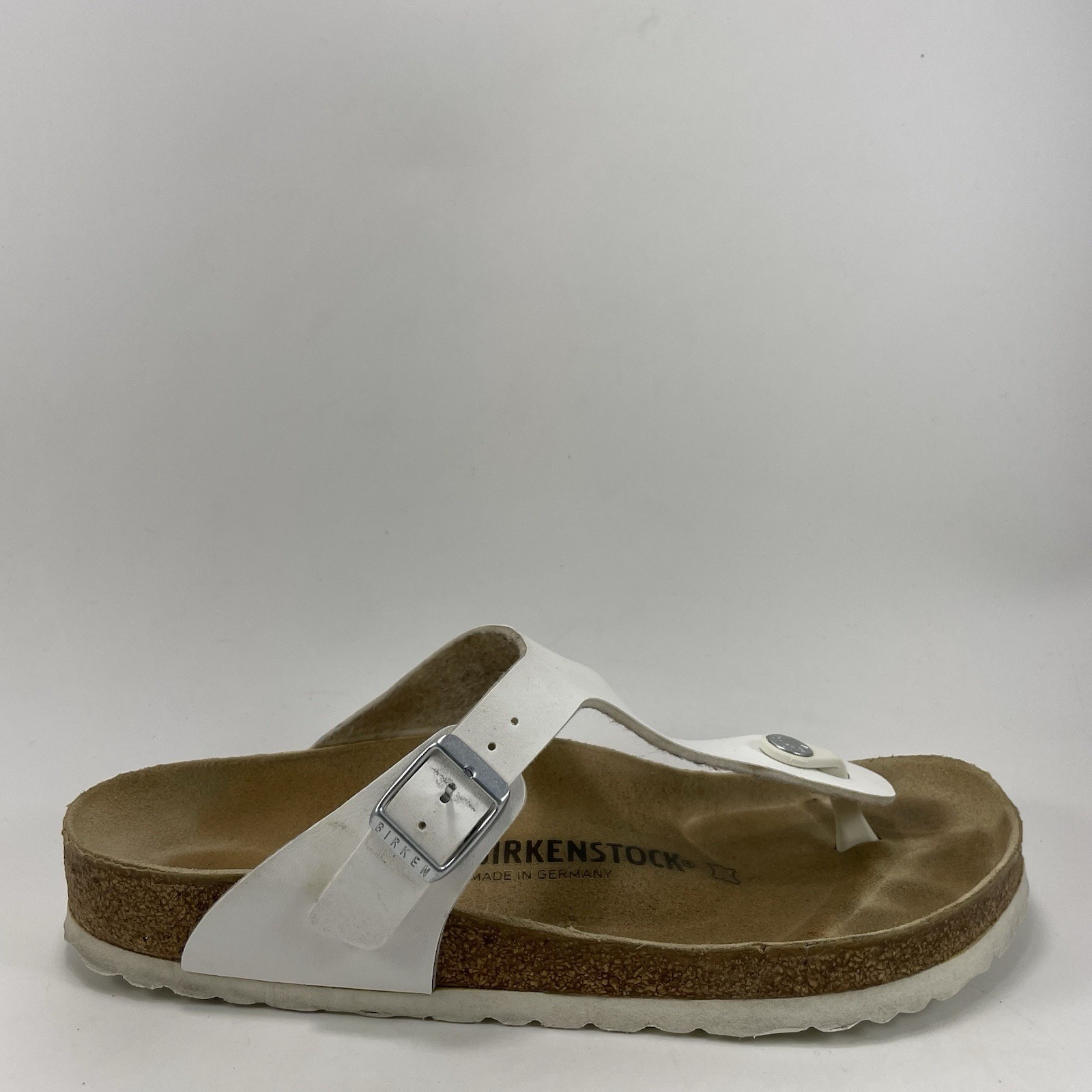Birkenstock Gizeh Thong Sandals Womens Size 40 US 9-9.5  White Leather Slide