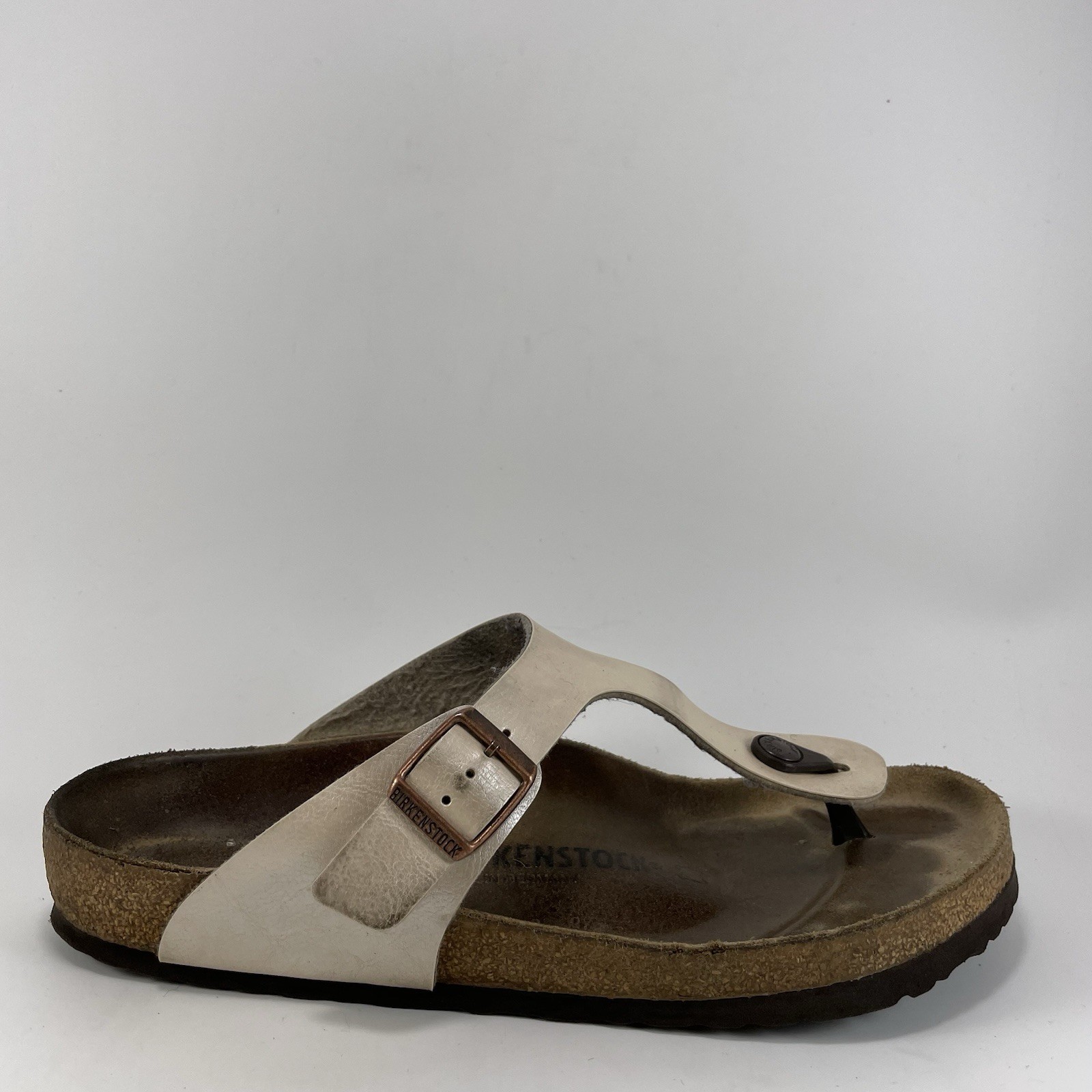 Birkenstock Gizeh Sandals Womens Size 41 Size 10-10.5 Beige Pearl Flip Flops