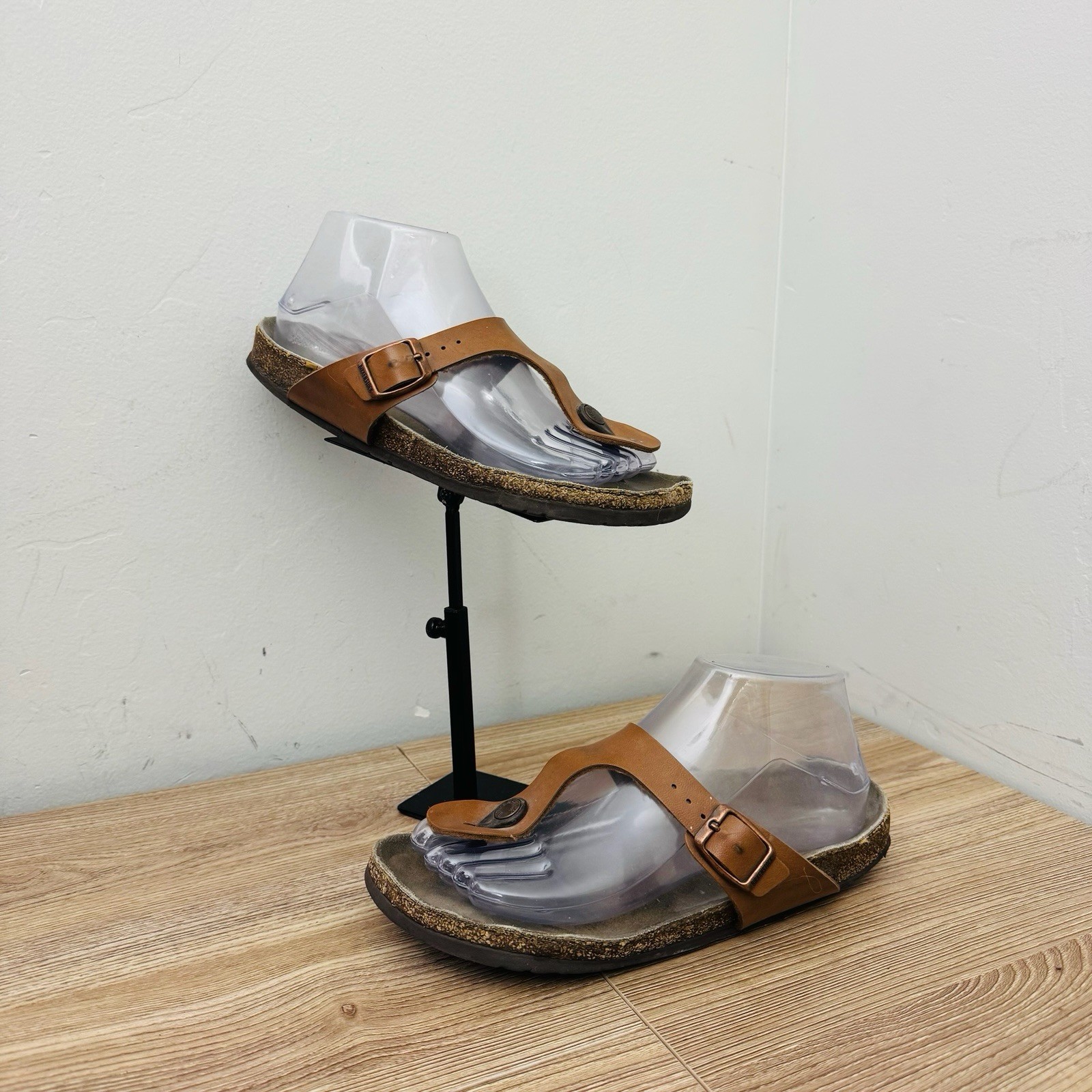 Birkenstock Gizeh Brown Leather Thong Sandals Women’s Size 7.5