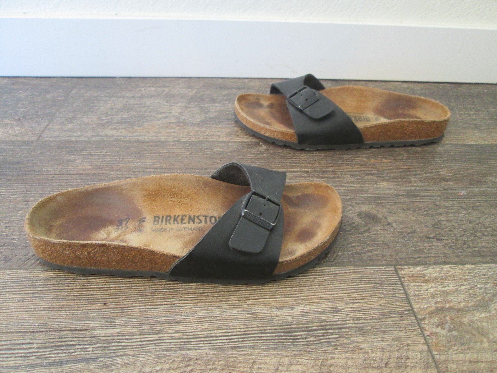 Birkenstock Madrid Ladies Size 37/69 Regular Slide Sandals Black Leather